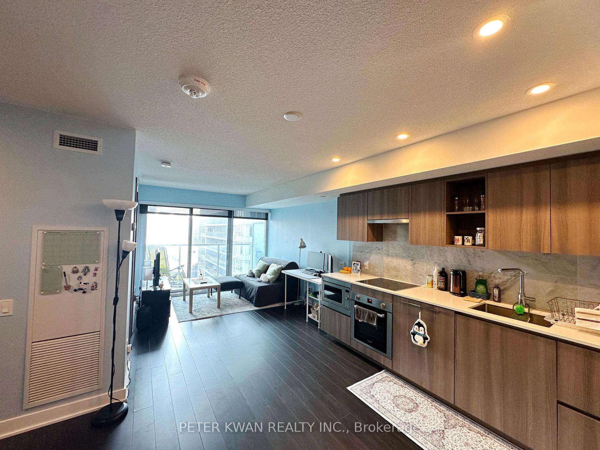 Photo 10 of Unit 1007, 19 Bathurst Street, Toronto, Waterfront Communities — HOMEH