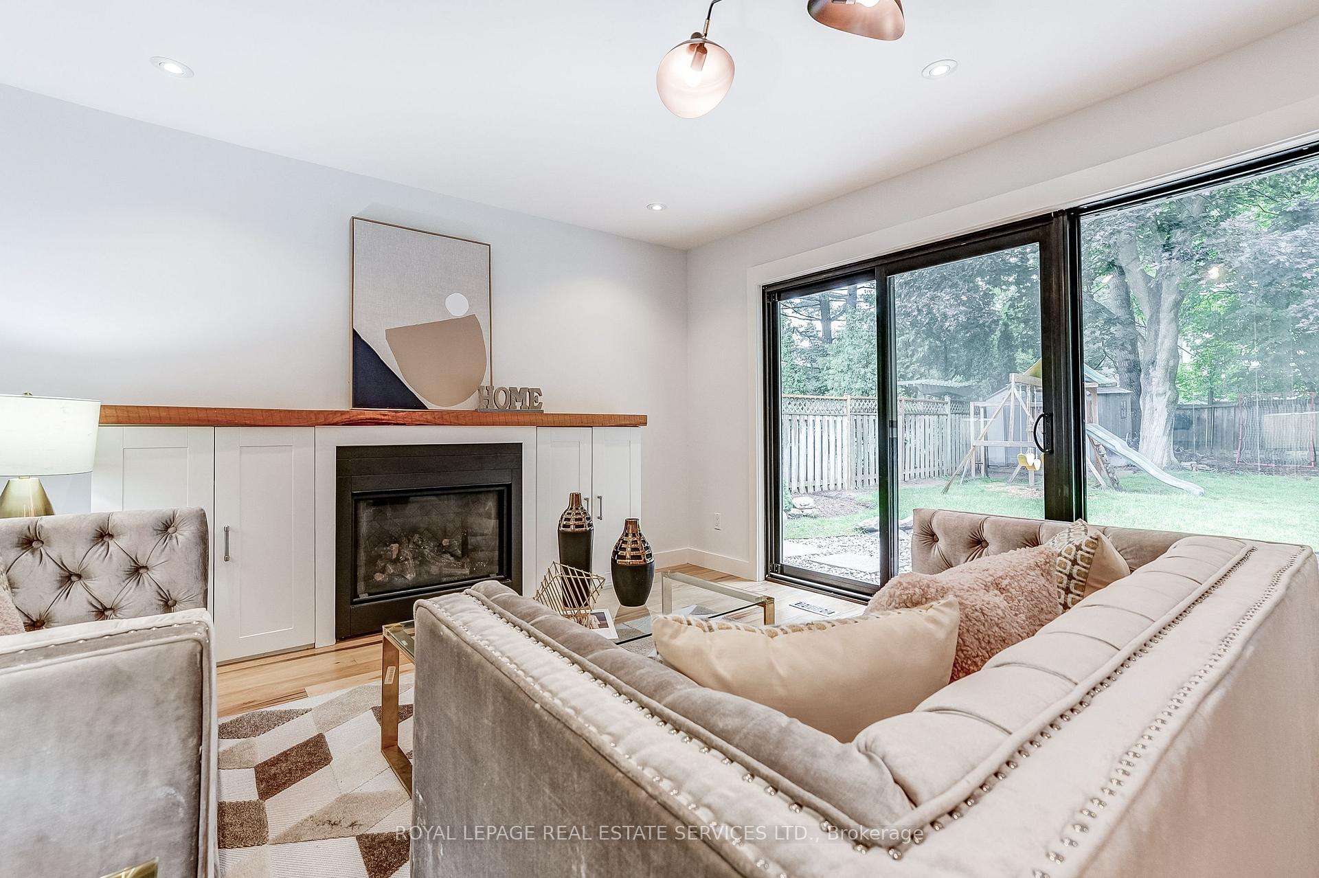 Photo 17 of 1116 Greenoaks Drive, Mississauga, Lorne Park — HOMEH