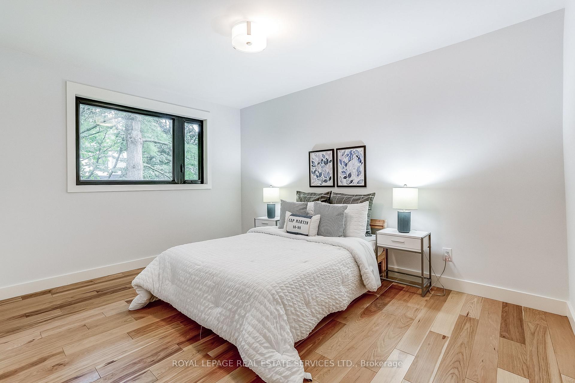 Photo 20 of 1116 Greenoaks Drive, Mississauga, Lorne Park — HOMEH
