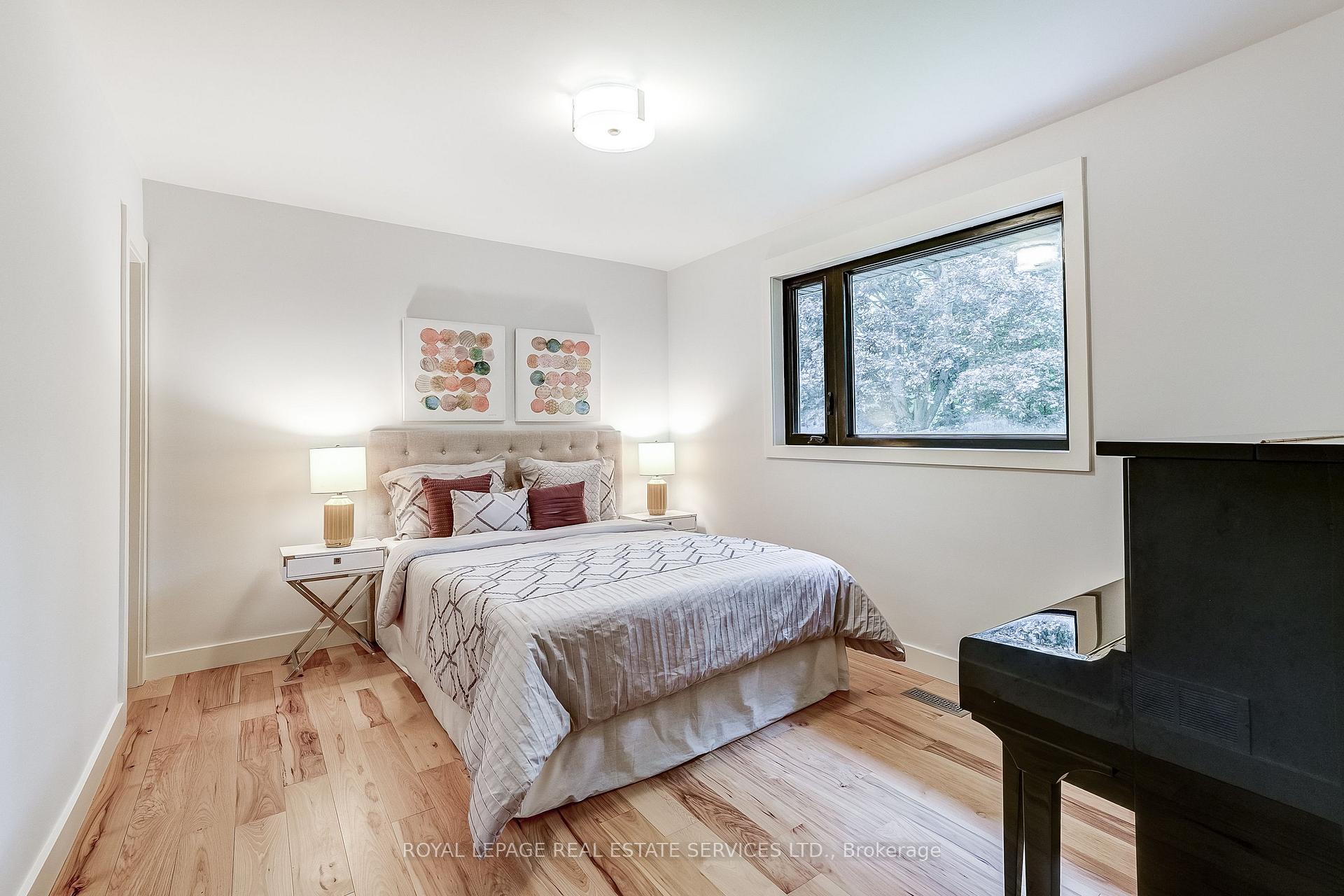 Photo 22 of 1116 Greenoaks Drive, Mississauga, Lorne Park — HOMEH
