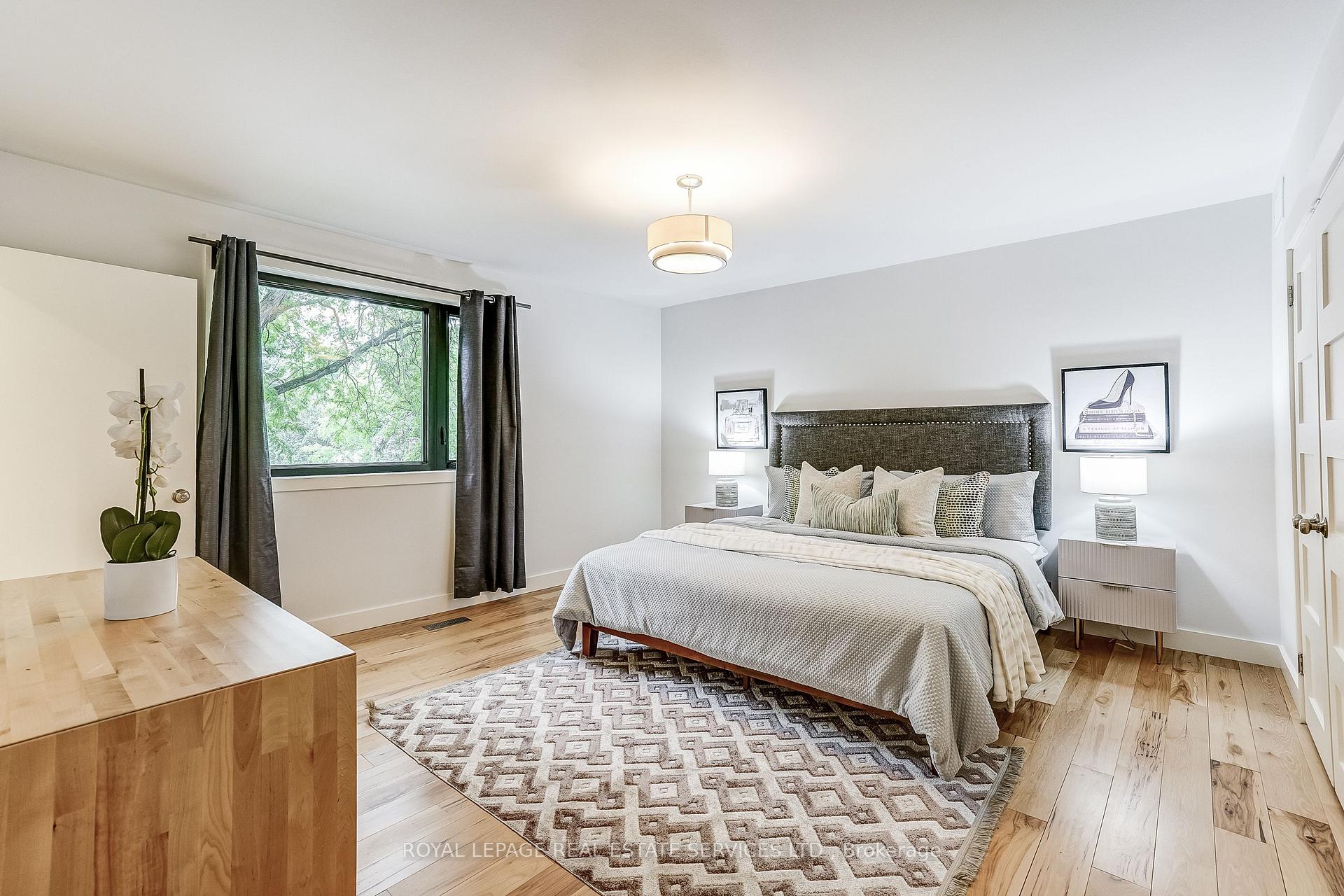 Photo 23 of 1116 Greenoaks Drive, Mississauga, Lorne Park — HOMEH