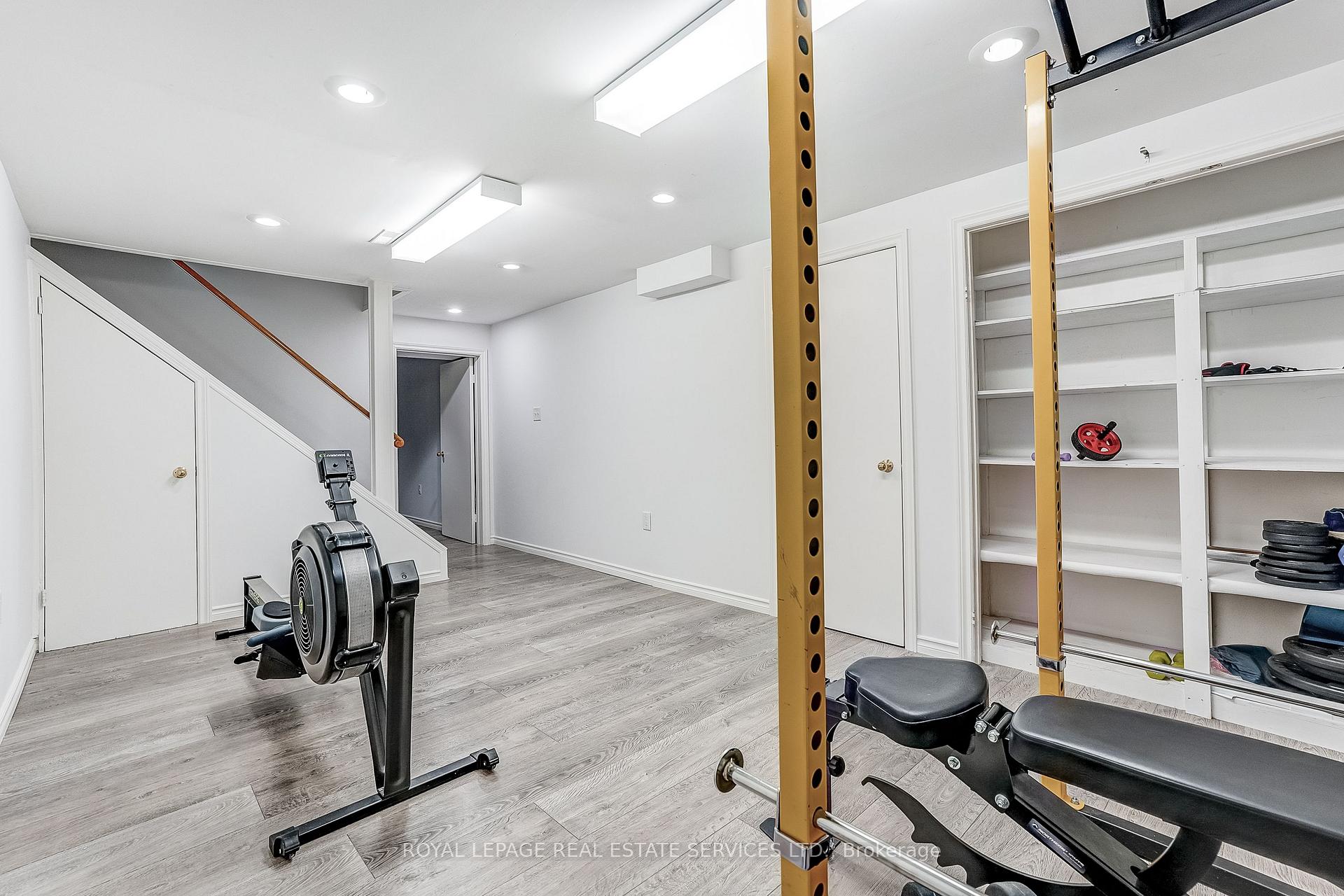 Photo 28 of 1116 Greenoaks Drive, Mississauga, Lorne Park — HOMEH