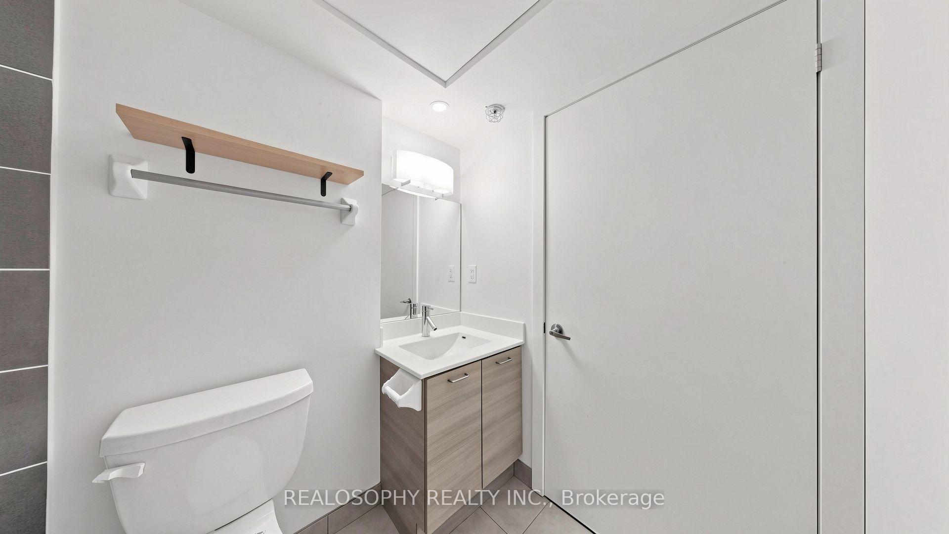Photo 8 of Unit 715, 20 Joe Shuster Way, Toronto, South Parkdale — HOMEH