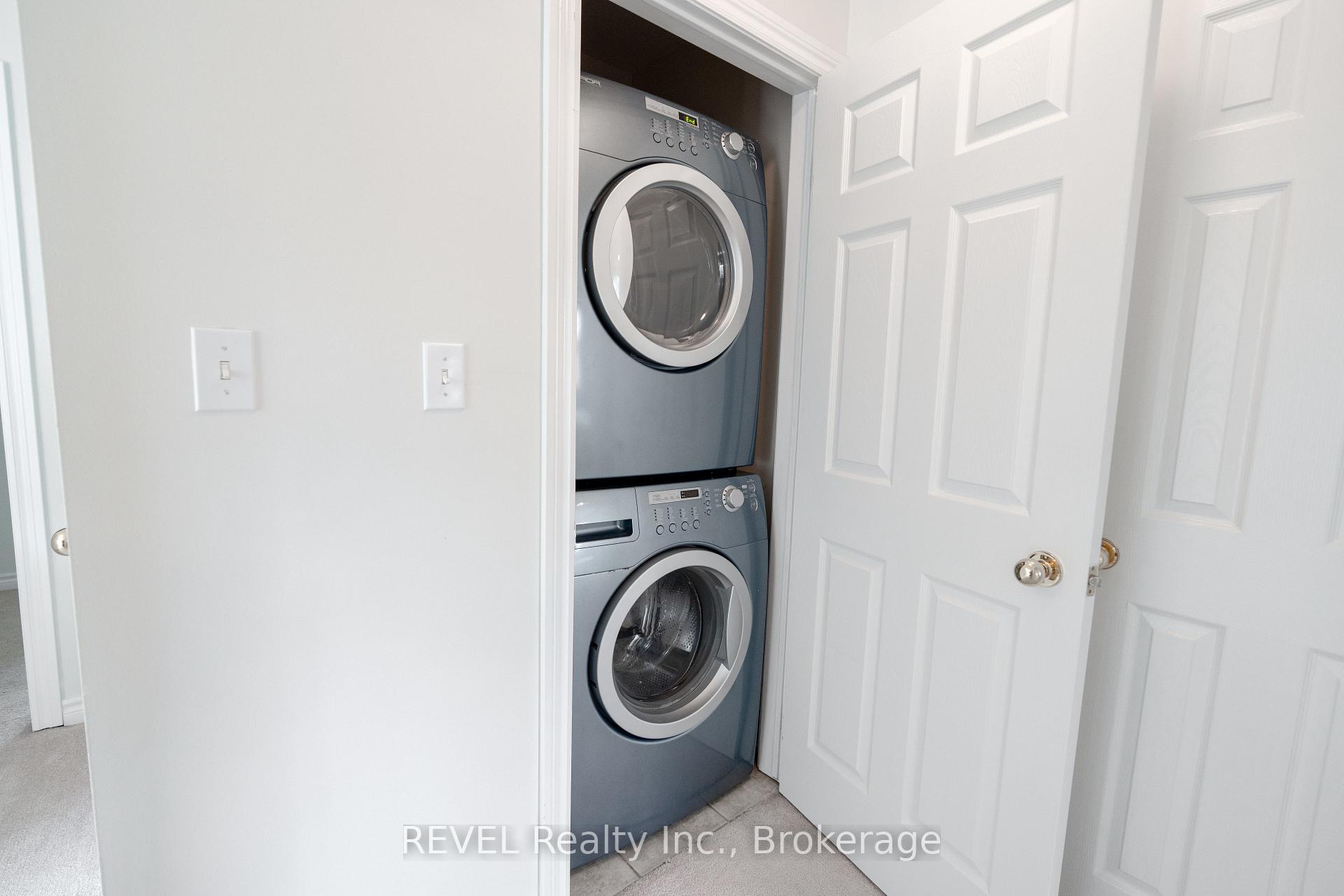 Photo 21 of 6263 Valley Way, Niagara Falls, Morrison — HOMEH