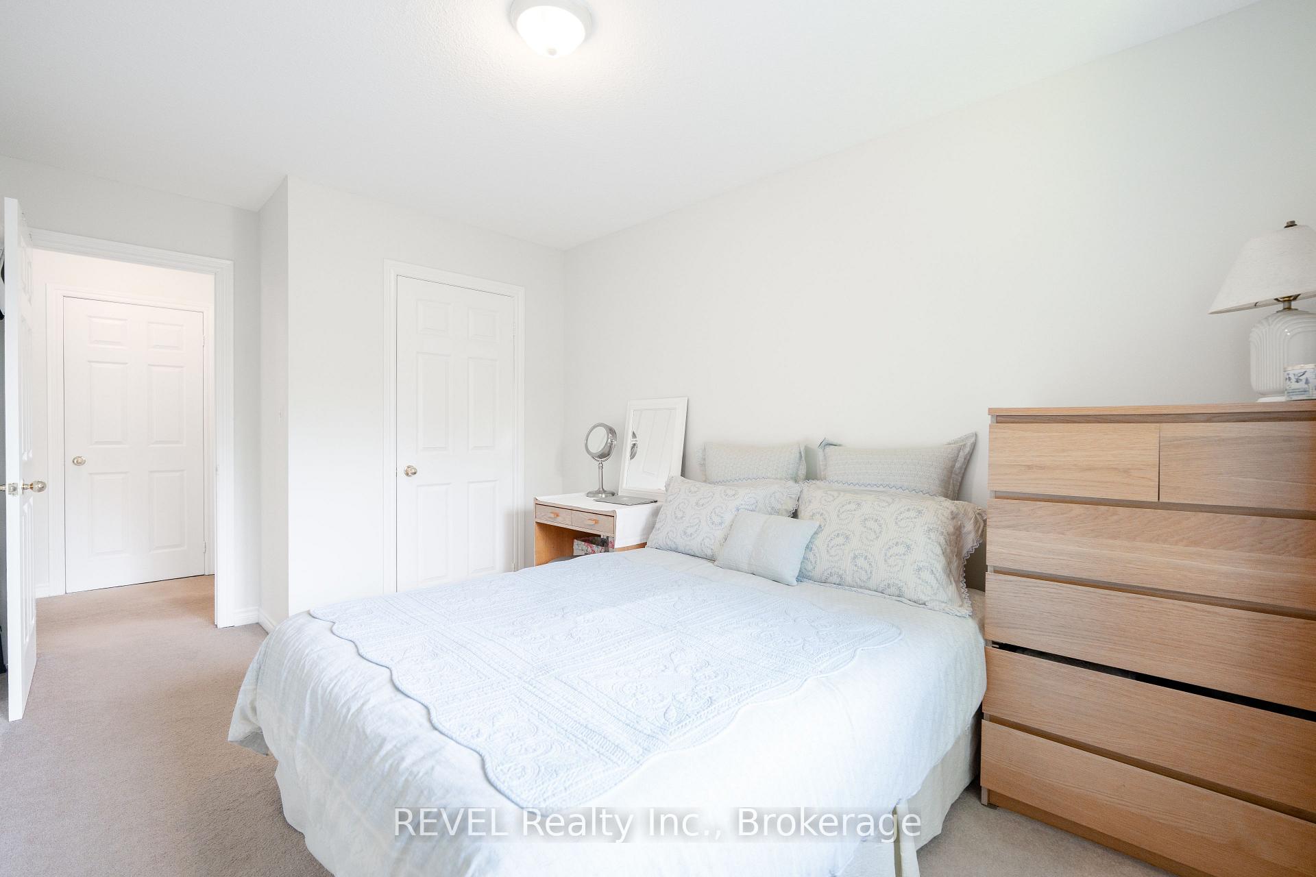 Photo 27 of 6263 Valley Way, Niagara Falls, Morrison — HOMEH