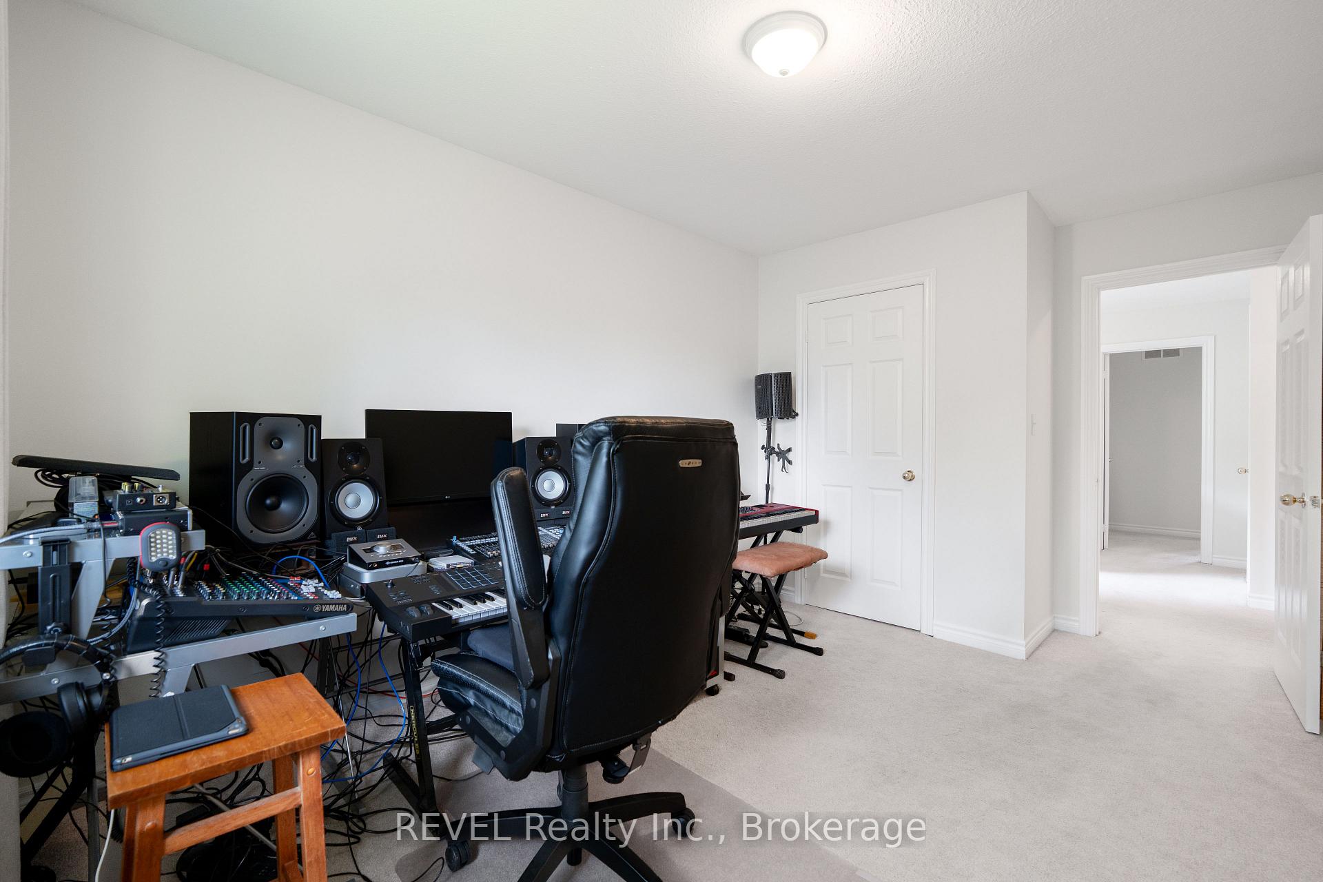 Photo 29 of 6263 Valley Way, Niagara Falls, Morrison — HOMEH