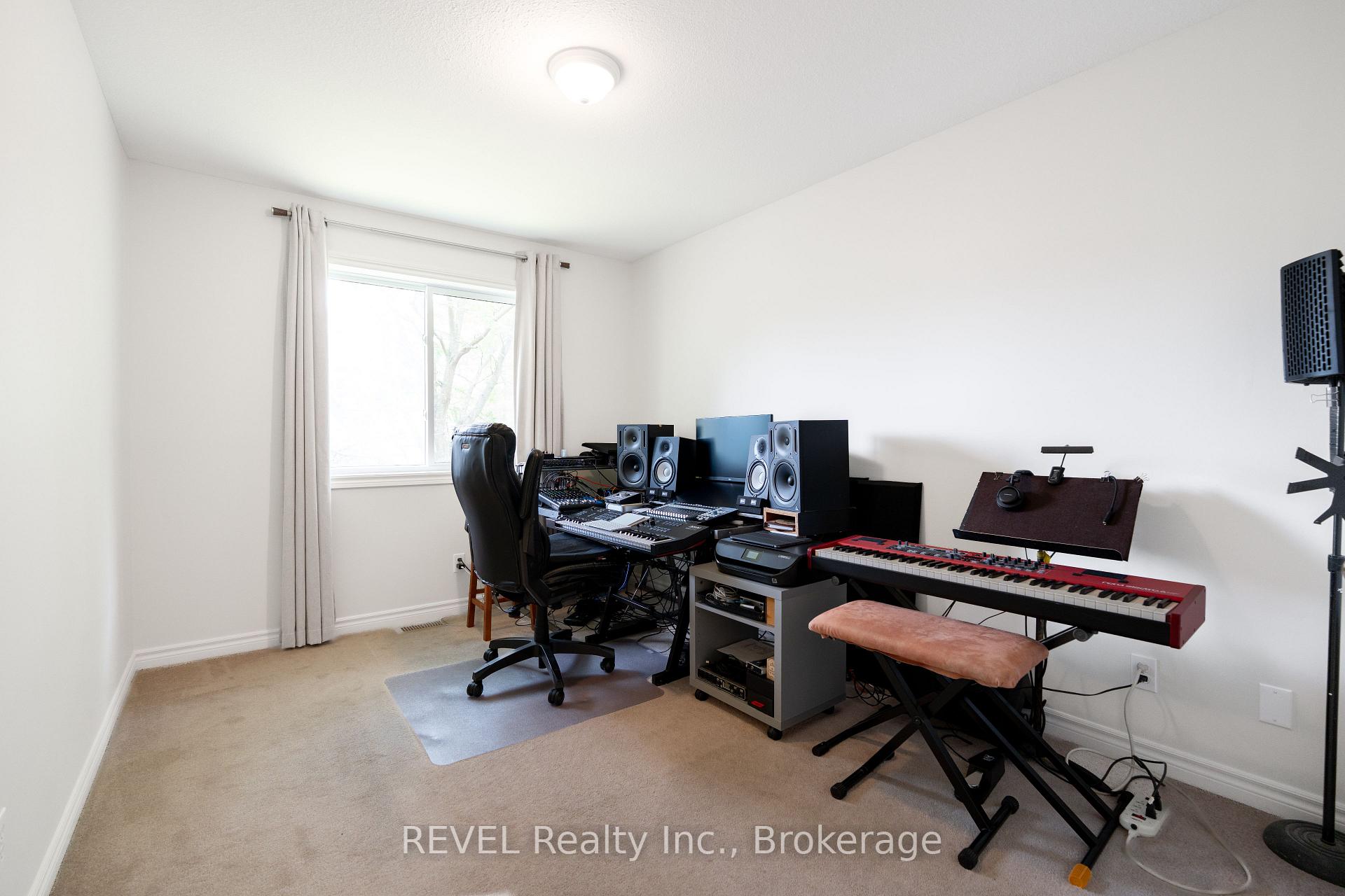 Photo 30 of 6263 Valley Way, Niagara Falls, Morrison — HOMEH