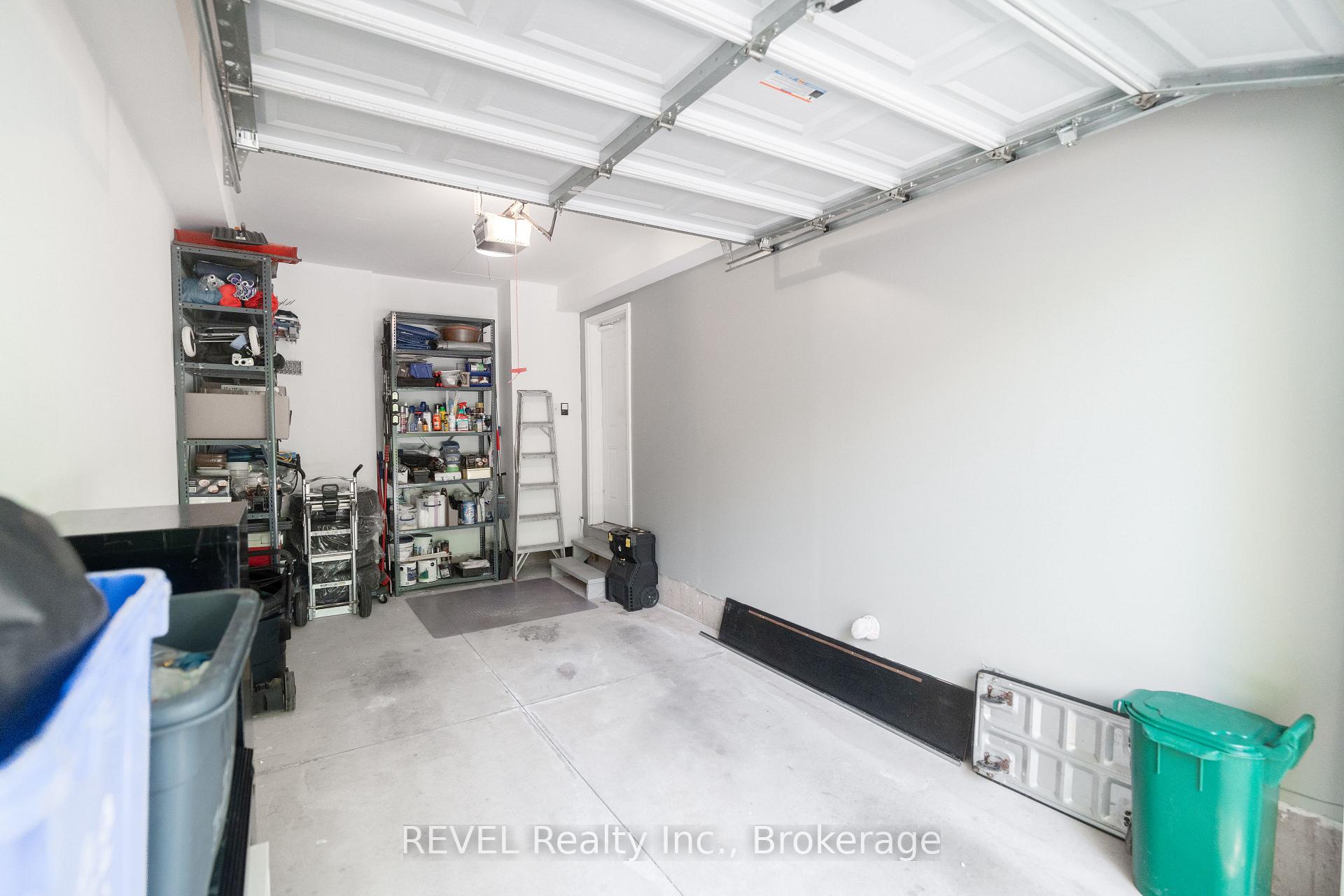 Photo 43 of 6263 Valley Way, Niagara Falls, Morrison — HOMEH
