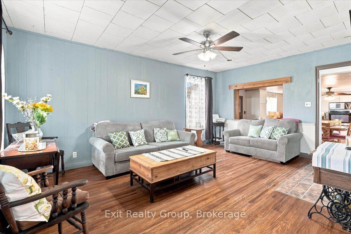 Photo 6 of 678 Squire Road, Stirling-Rawdon, Rawdon Ward — HOMEH