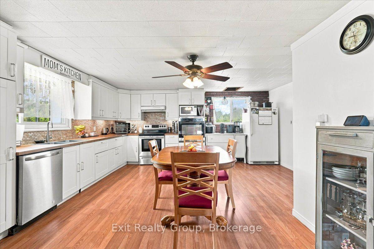 Photo 8 of 678 Squire Road, Stirling-Rawdon, Rawdon Ward — HOMEH