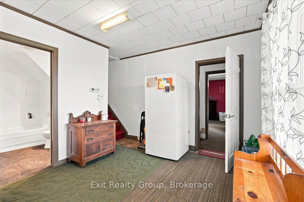 Photo 12 of 678 Squire Road, Stirling-Rawdon, Rawdon Ward — HOMEH