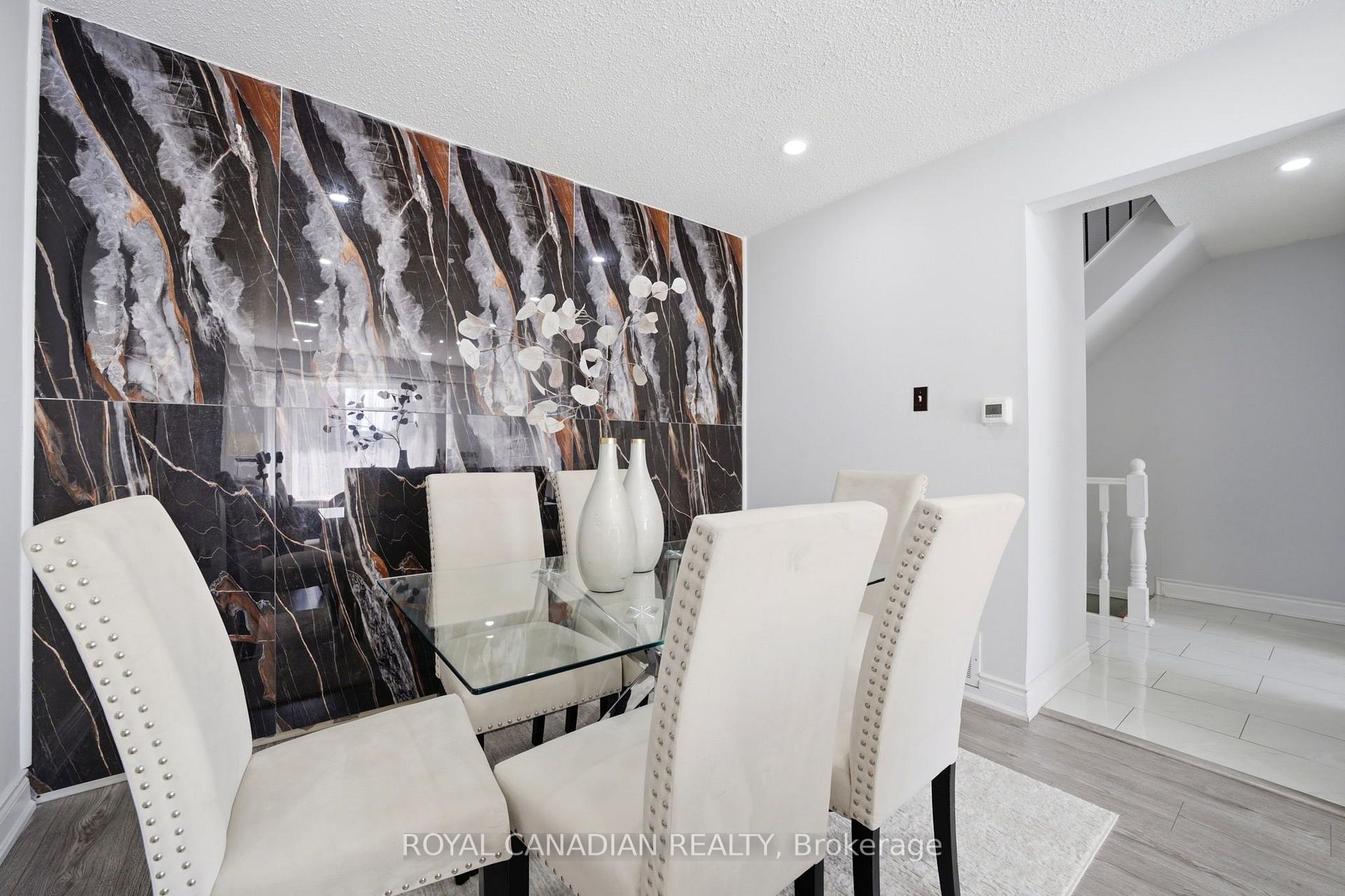 Photo 18 of 3 Gilmore Drive, Brampton, Madoc — HOMEH