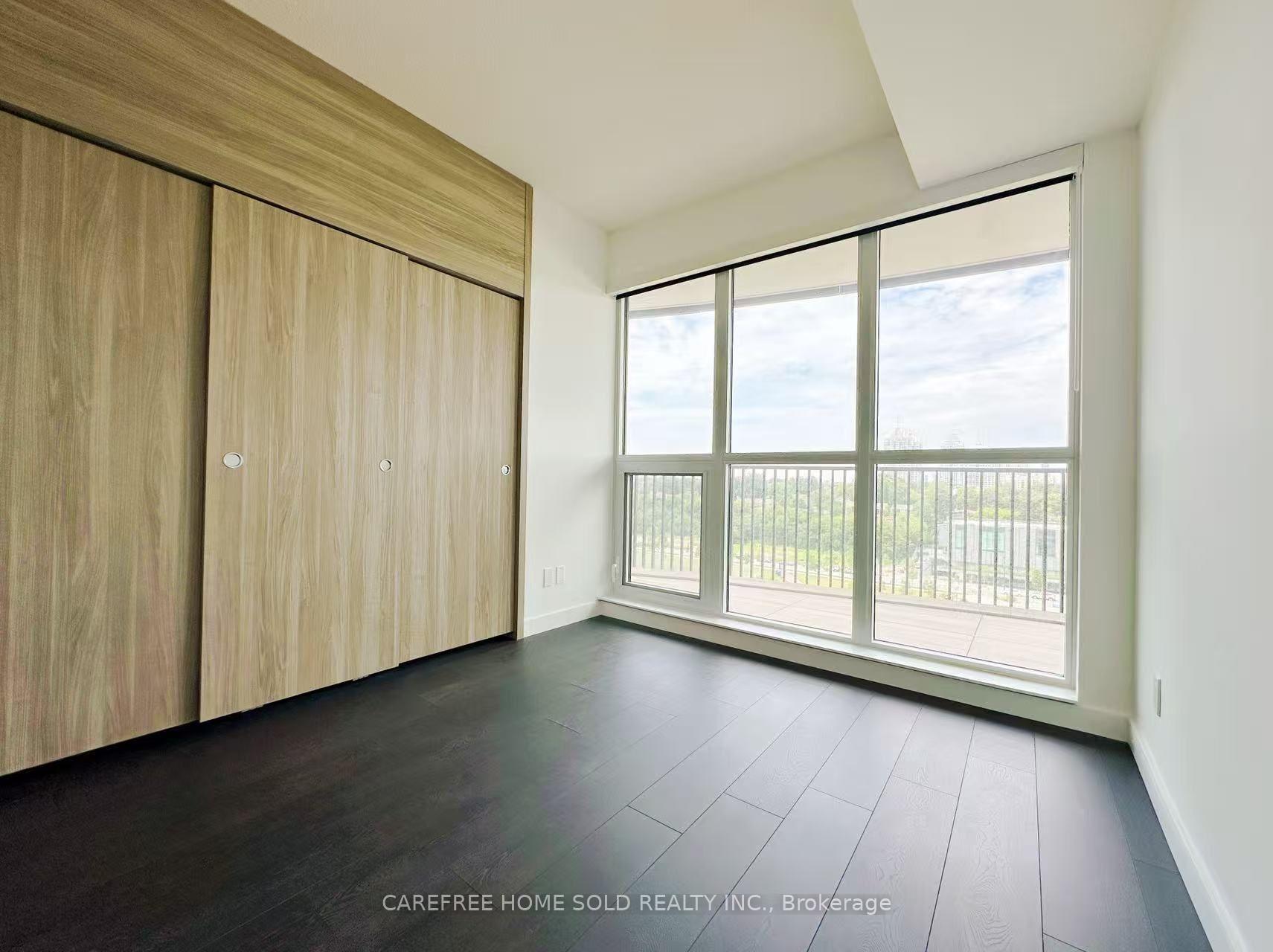Photo 7 of Unit 1015, 75 Billes Heights, North York, Bayview Village — HOMEH