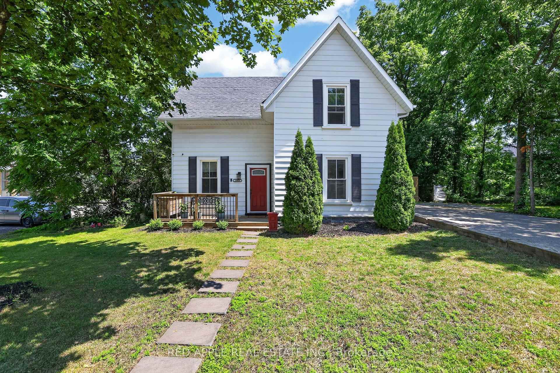 Front of 20435 Leslie Street