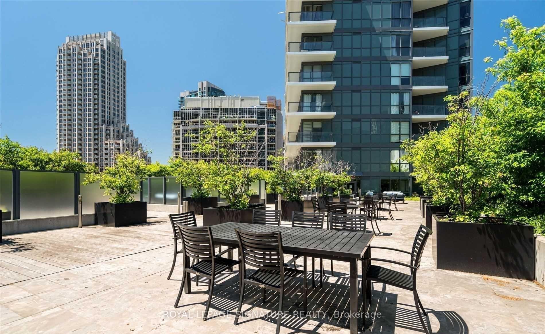 Photo 23 of Unit 809, 50 Bruyeres Mews, Toronto, Waterfront Communities — HOMEH