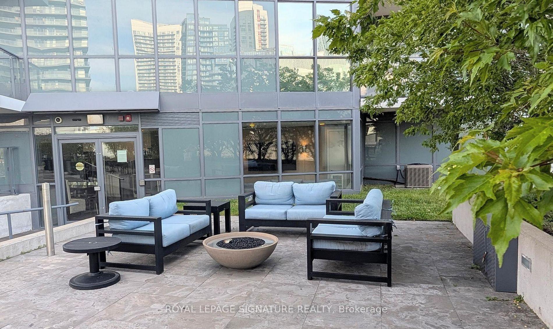 Photo 26 of Unit 809, 50 Bruyeres Mews, Toronto, Waterfront Communities — HOMEH