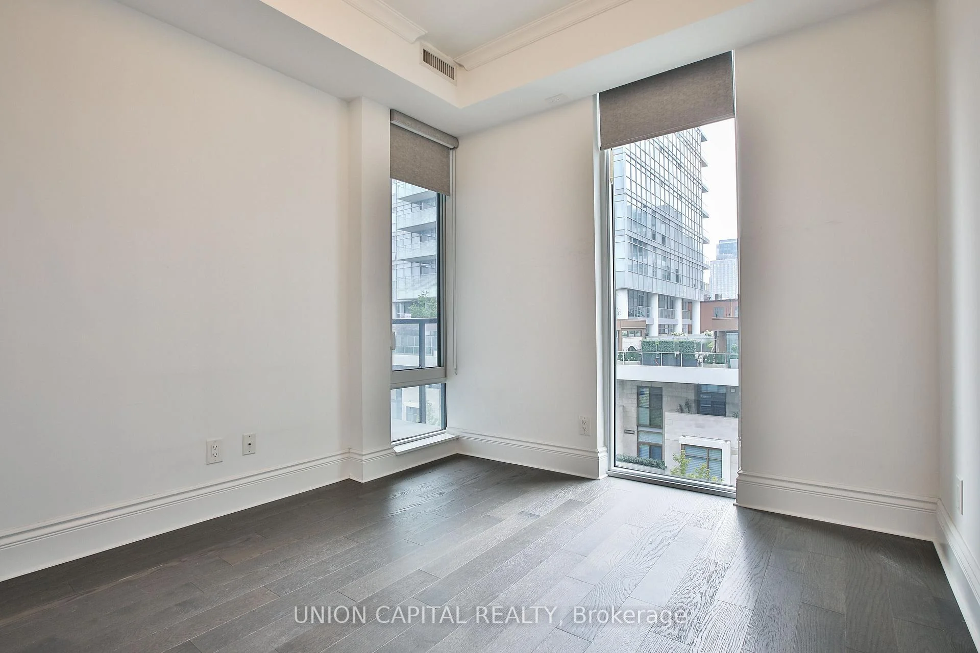 Photo 15 of Unit 401, 128 Pears Avenue, Toronto, The Annex — HOMEH