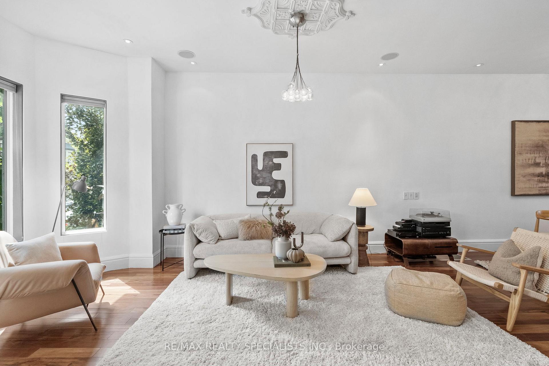 Photo 4 of 418 Ossington Avenue, Toronto, Trinity-Bellwoods — HOMEH
