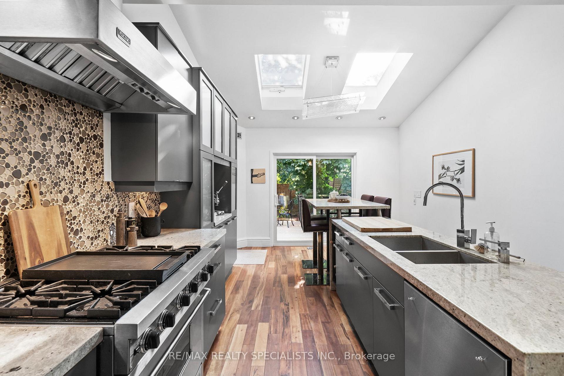 Photo 15 of 418 Ossington Avenue, Toronto, Trinity-Bellwoods — HOMEH