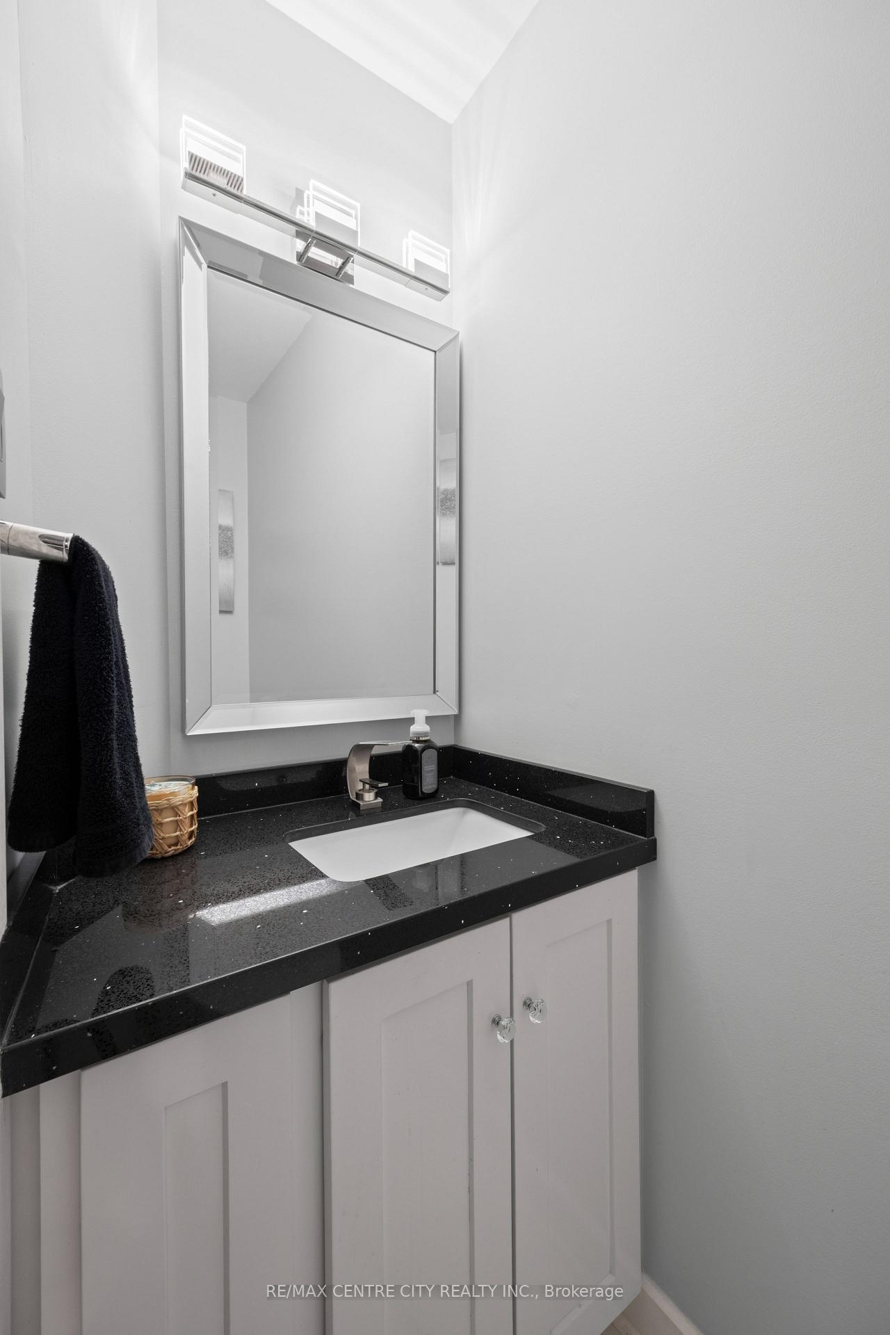 Photo 14 of 43 Meredith Drive, Middlesex Centre, Ilderton — HOMEH