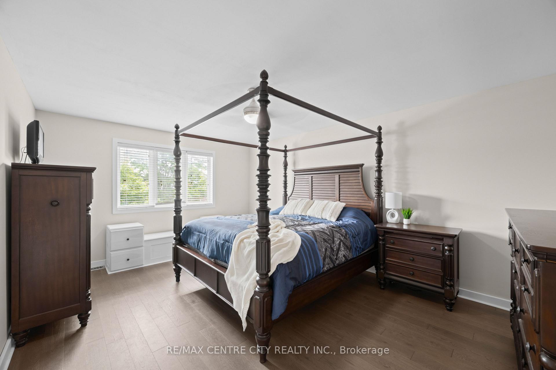 Photo 16 of 43 Meredith Drive, Middlesex Centre, Ilderton — HOMEH