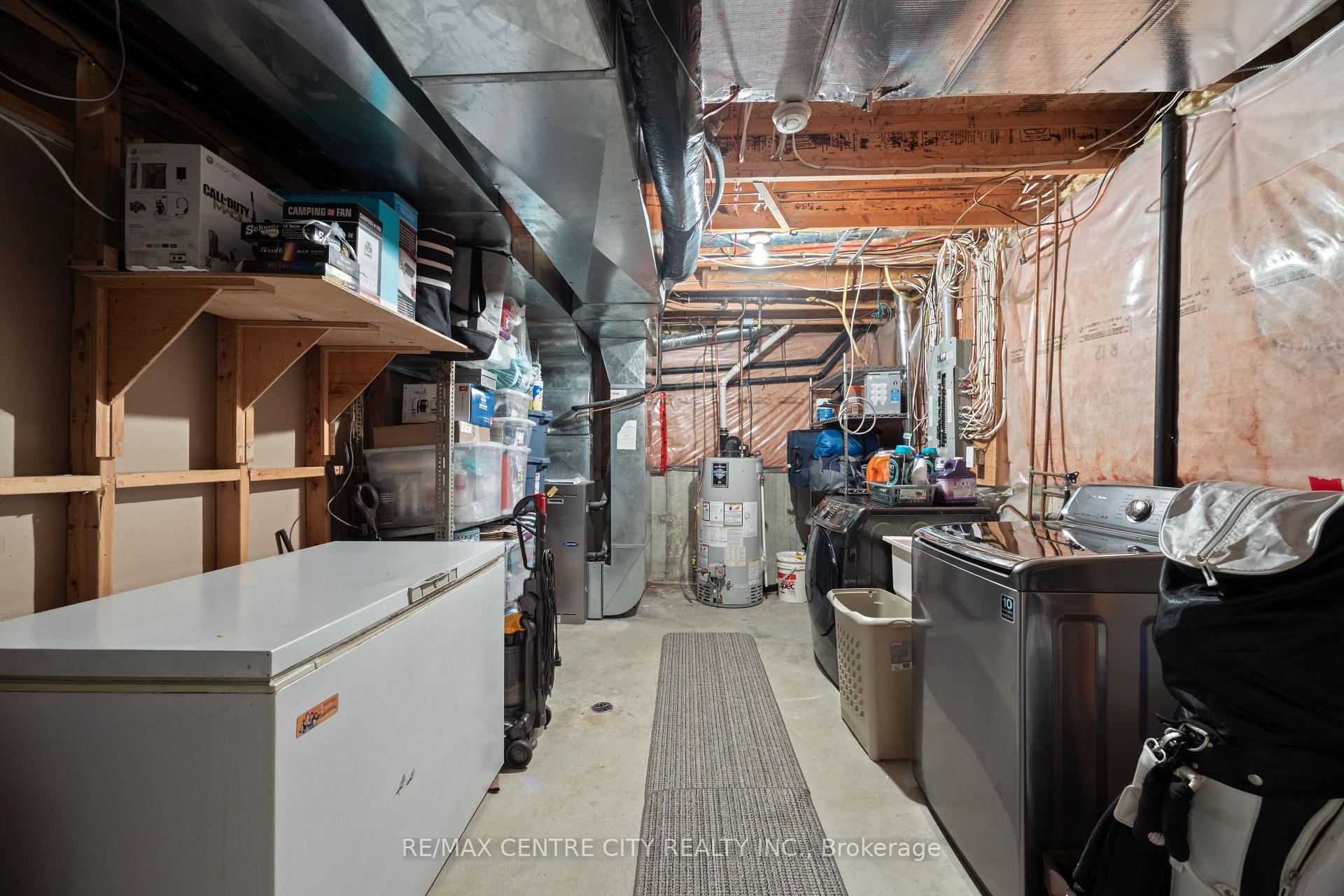 Photo 25 of 43 Meredith Drive, Middlesex Centre, Ilderton — HOMEH