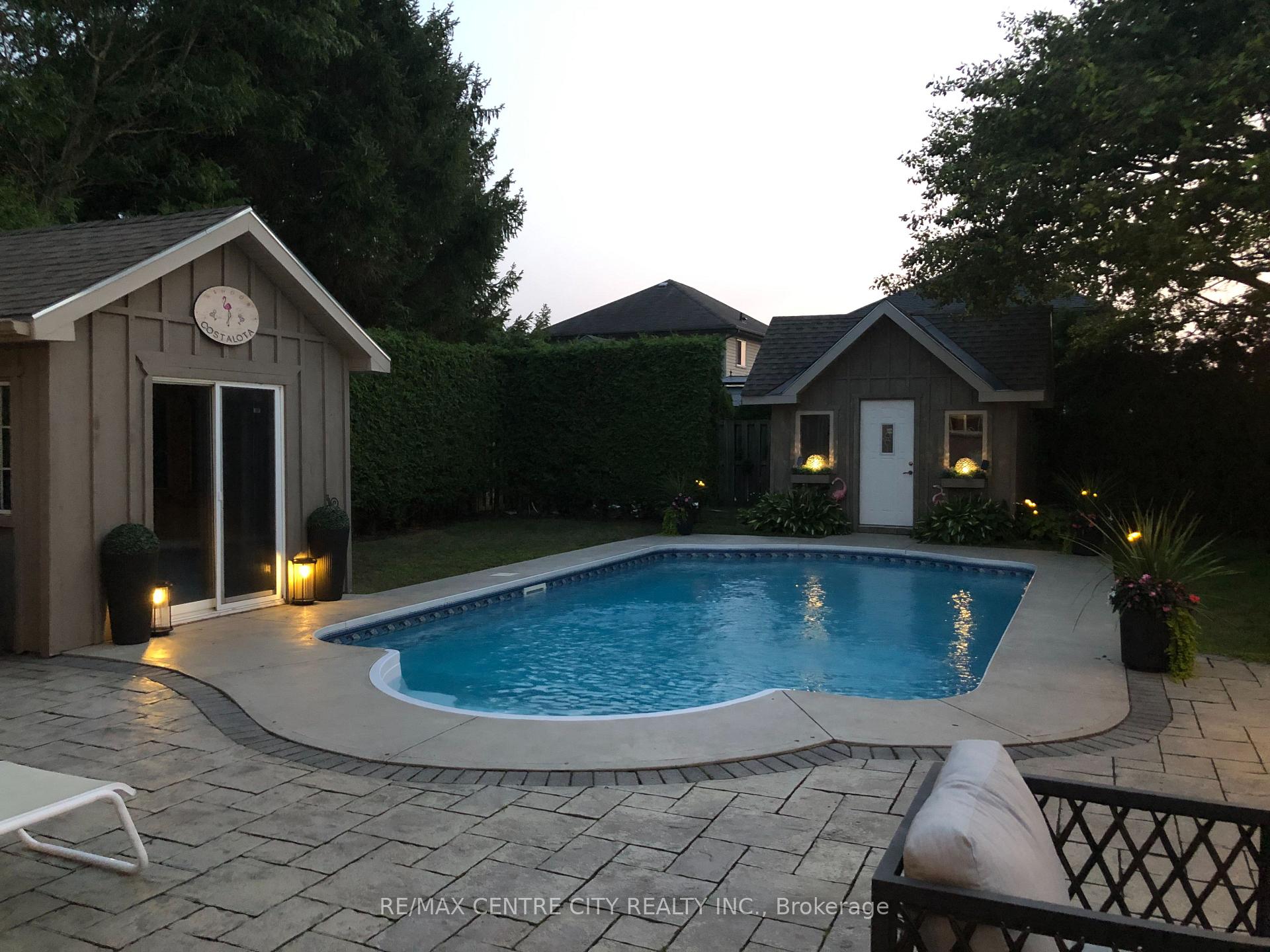 Photo 47 of 43 Meredith Drive, Middlesex Centre, Ilderton — HOMEH