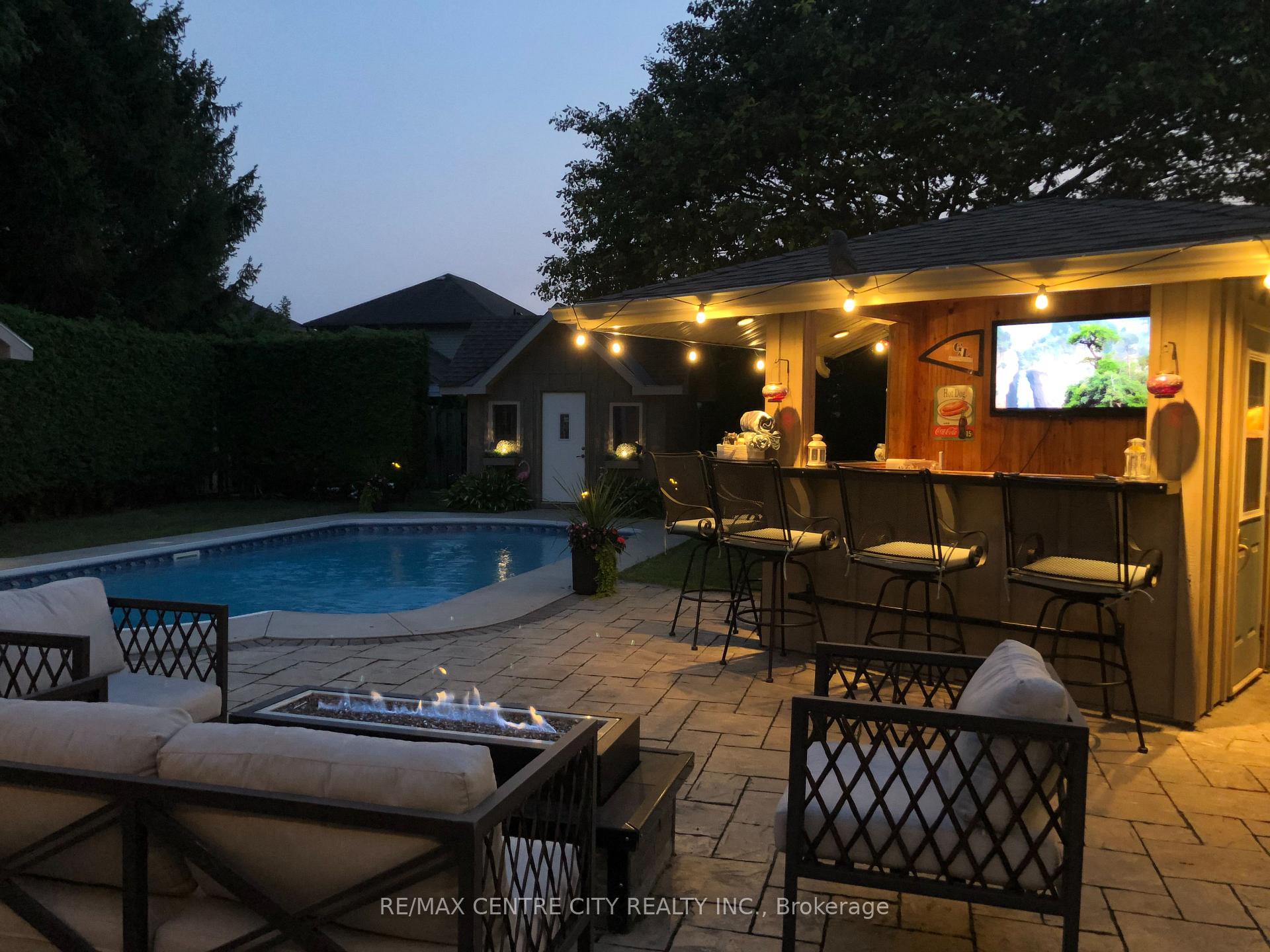 Photo 49 of 43 Meredith Drive, Middlesex Centre, Ilderton — HOMEH