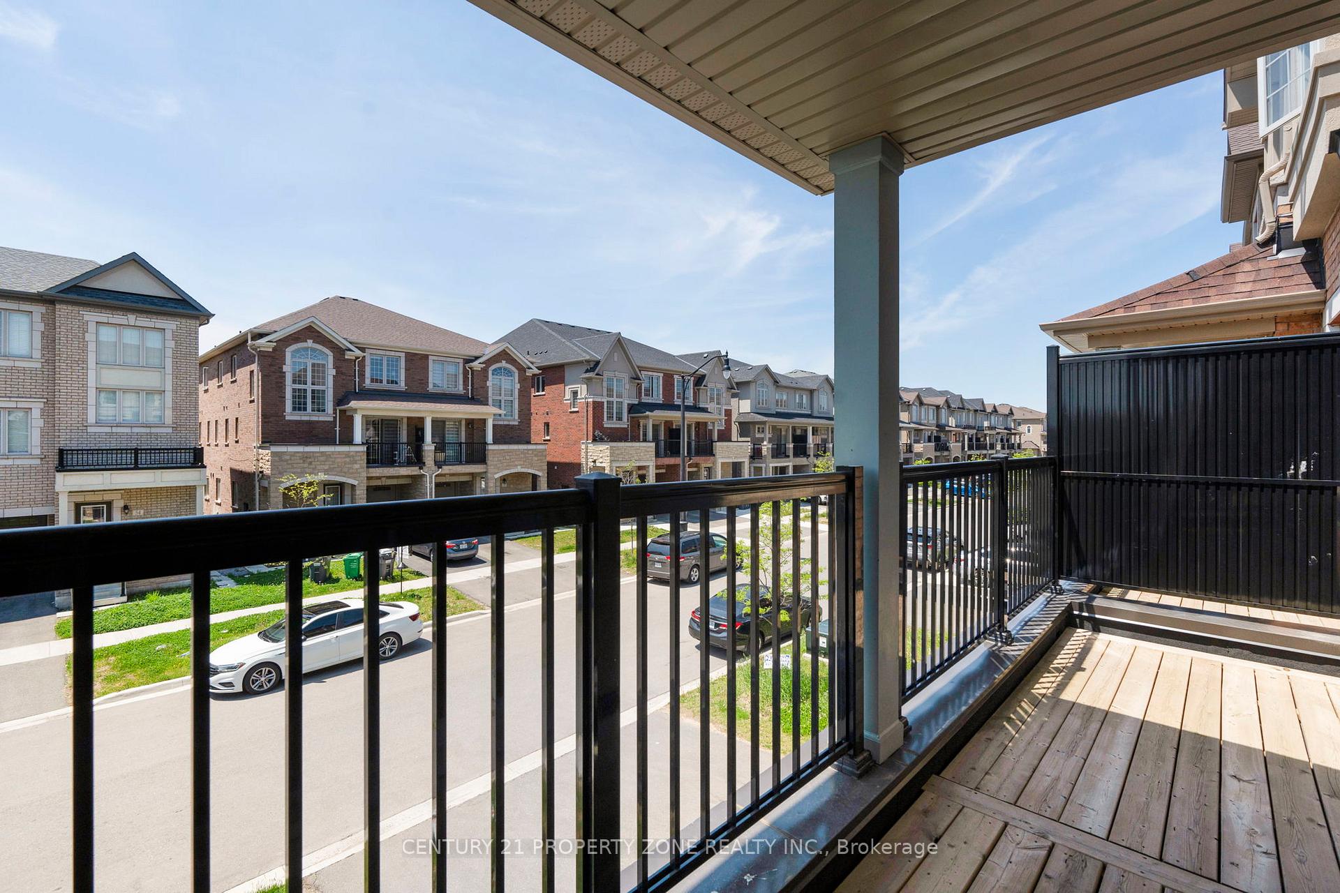 Photo 33 of 25 Hashmi Place, Brampton, Credit Valley — HOMEH