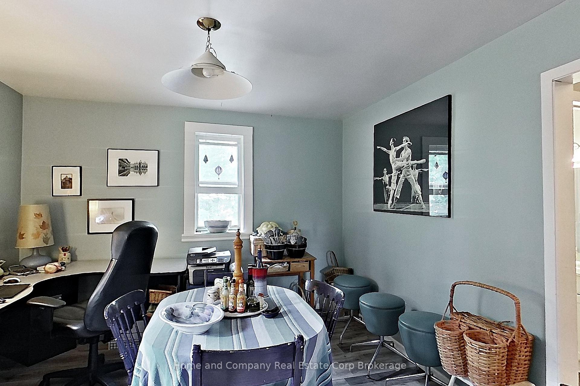 Photo 18 of 216 Douglas Street, Stratford — HOMEH
