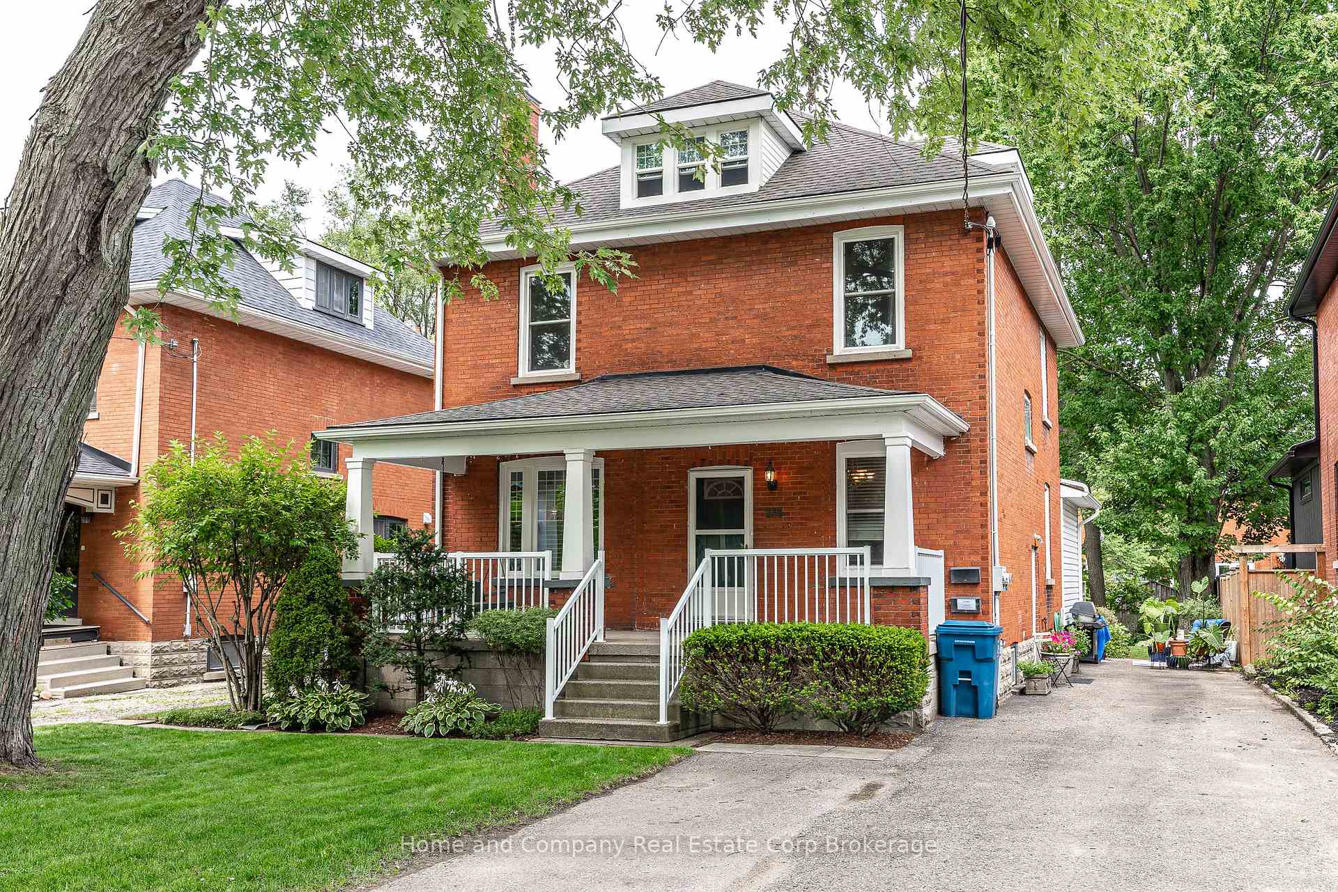 Photo 28 of 216 Douglas Street, Stratford — HOMEH