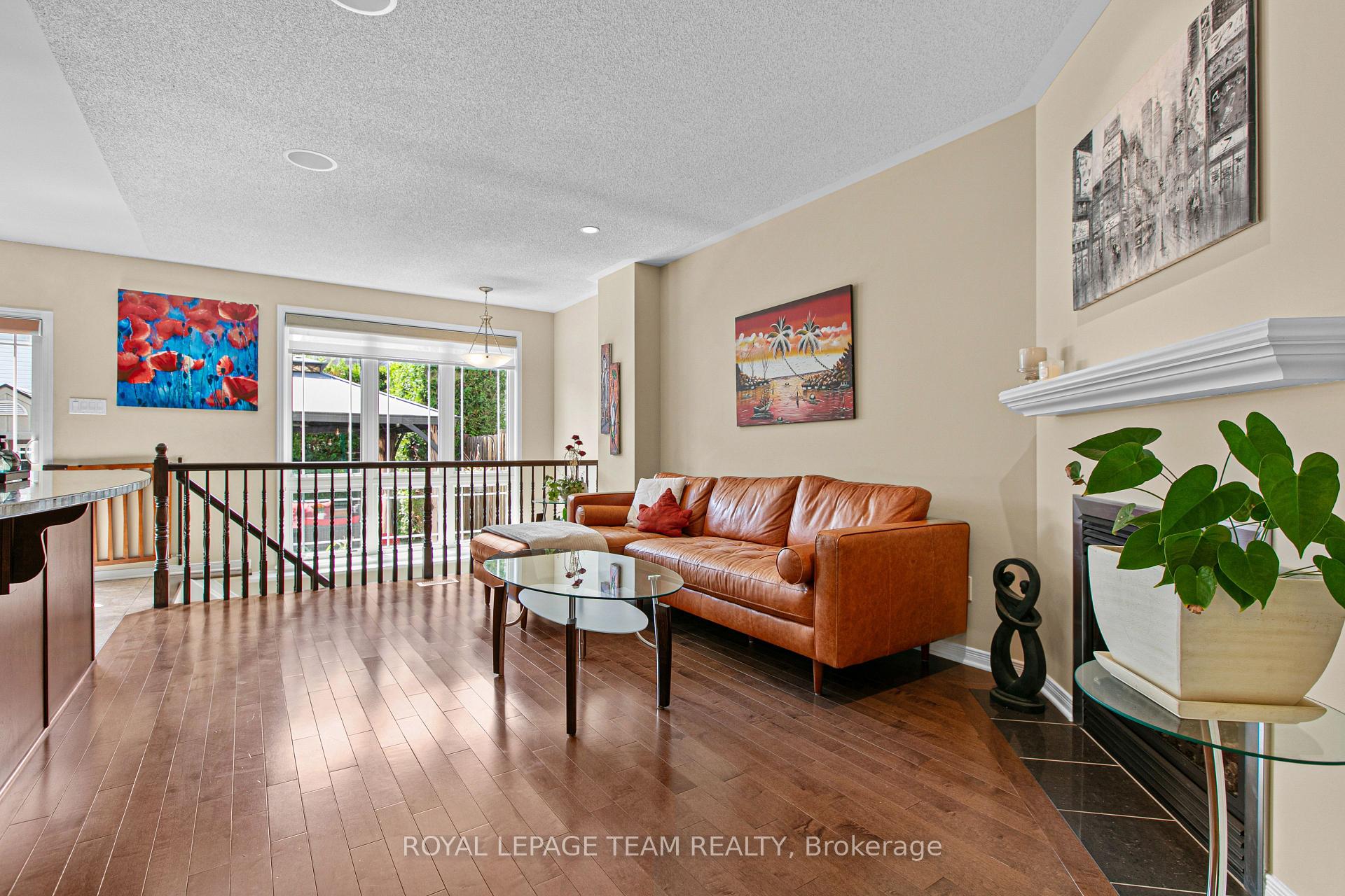 Photo 9 of 411 June Court, Ottawa, Mer Bleue/Bradley Estates/Anderson Park — HOMEH