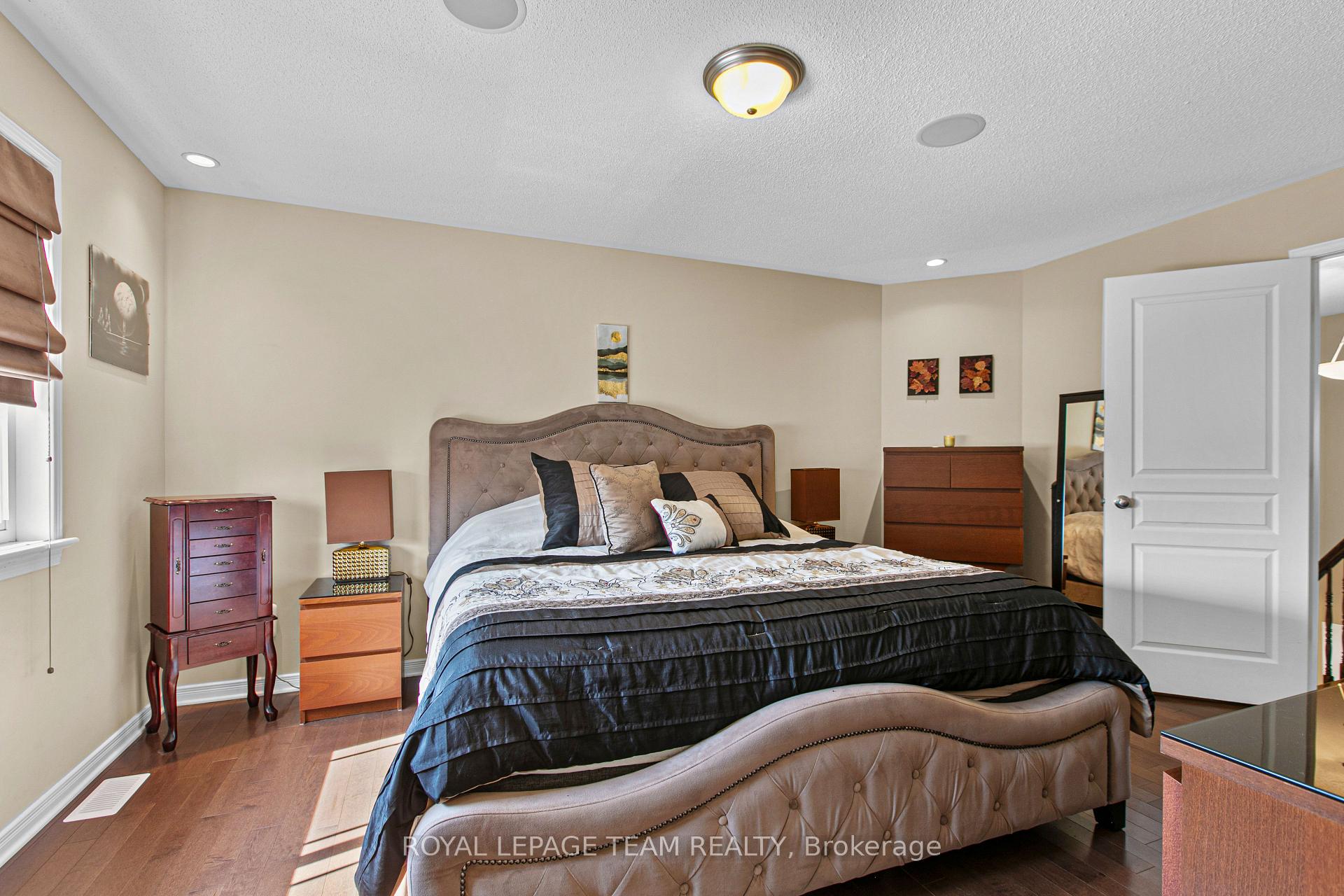 Photo 20 of 411 June Court, Ottawa, Mer Bleue/Bradley Estates/Anderson Park — HOMEH