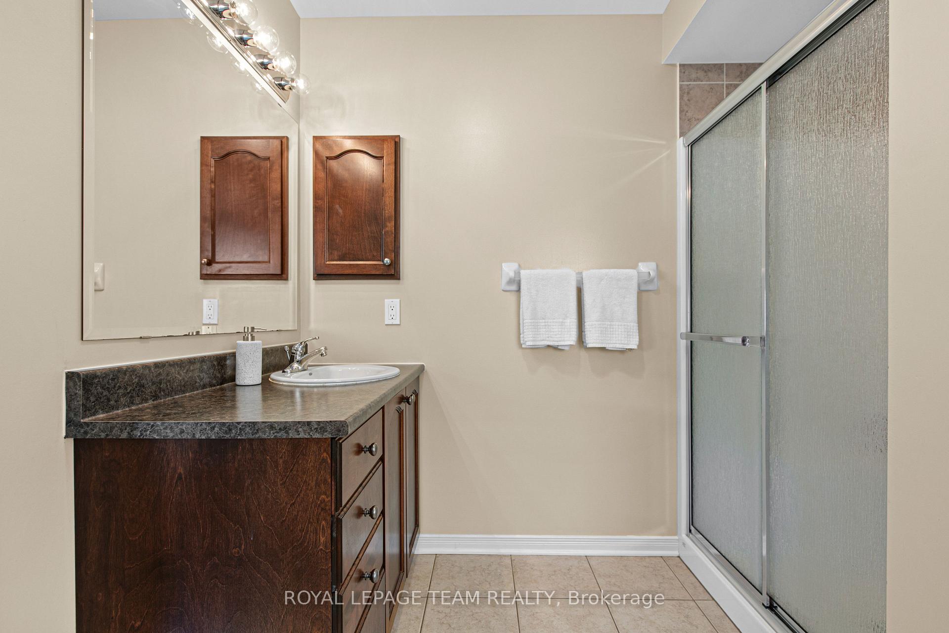 Photo 22 of 411 June Court, Ottawa, Mer Bleue/Bradley Estates/Anderson Park — HOMEH