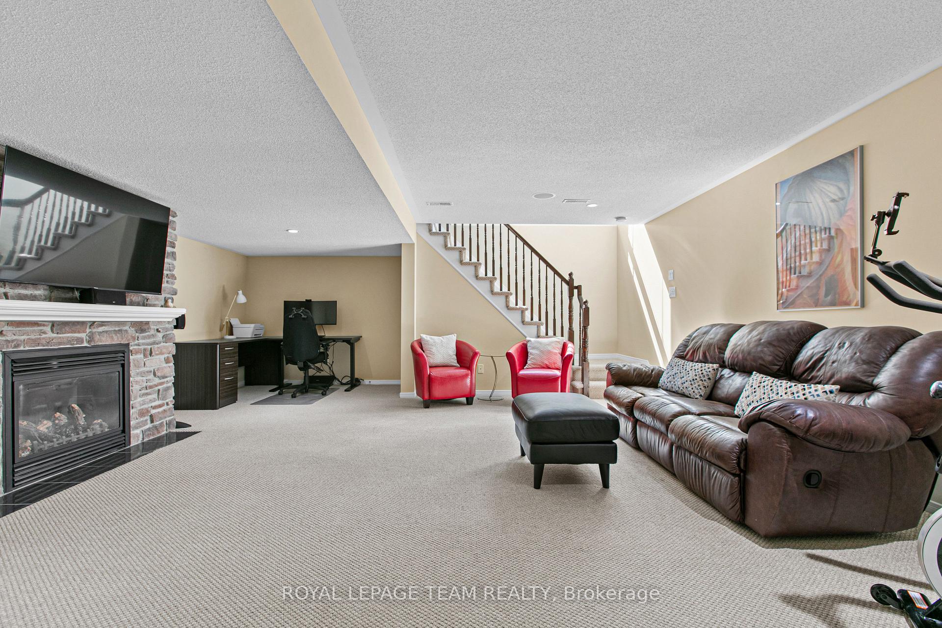 Photo 30 of 411 June Court, Ottawa, Mer Bleue/Bradley Estates/Anderson Park — HOMEH