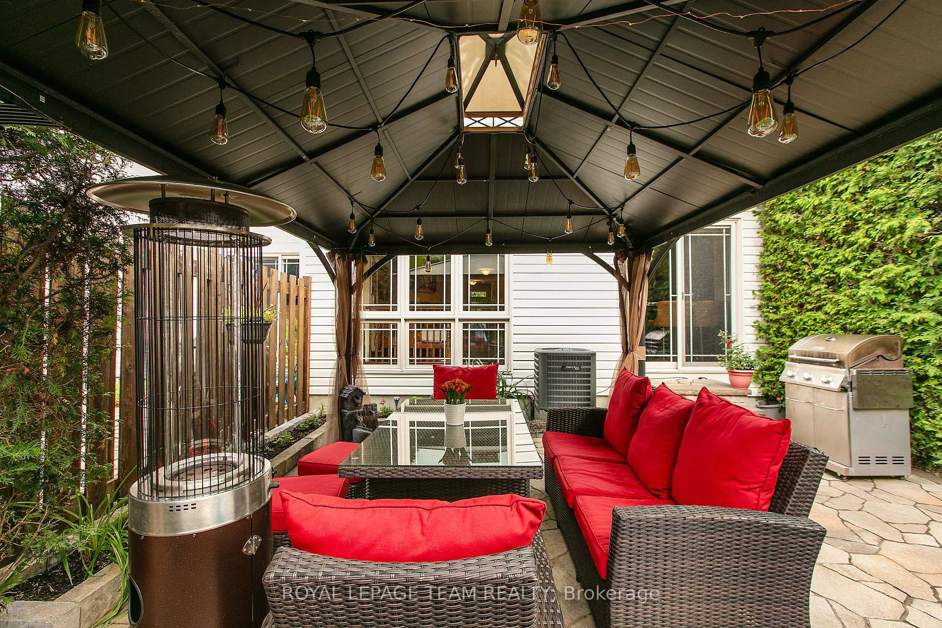 Photo 34 of 411 June Court, Ottawa, Mer Bleue/Bradley Estates/Anderson Park — HOMEH