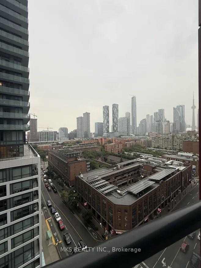 Photo 5 of Unit 1610, 180 Front Street E, Toronto, Moss Park — HOMEH