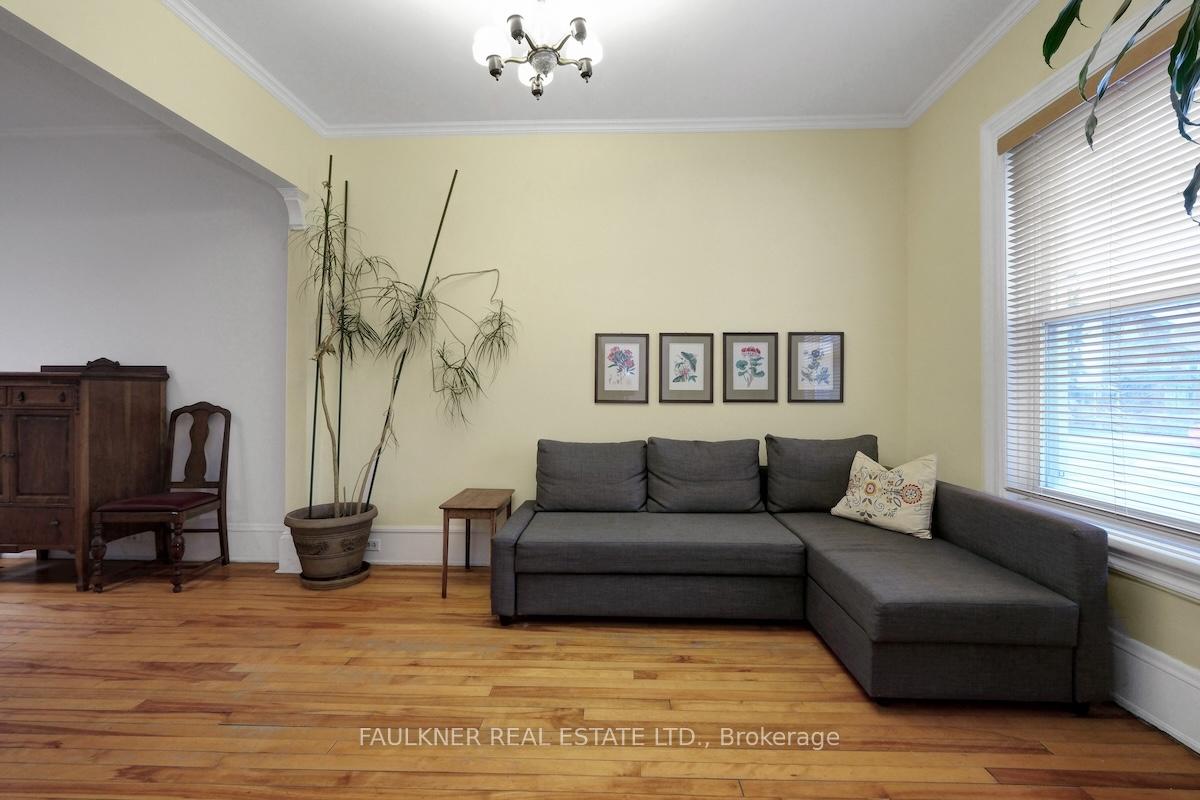 Photo 5 of 136 Concord Street S, Ottawa, Ottawa East — HOMEH