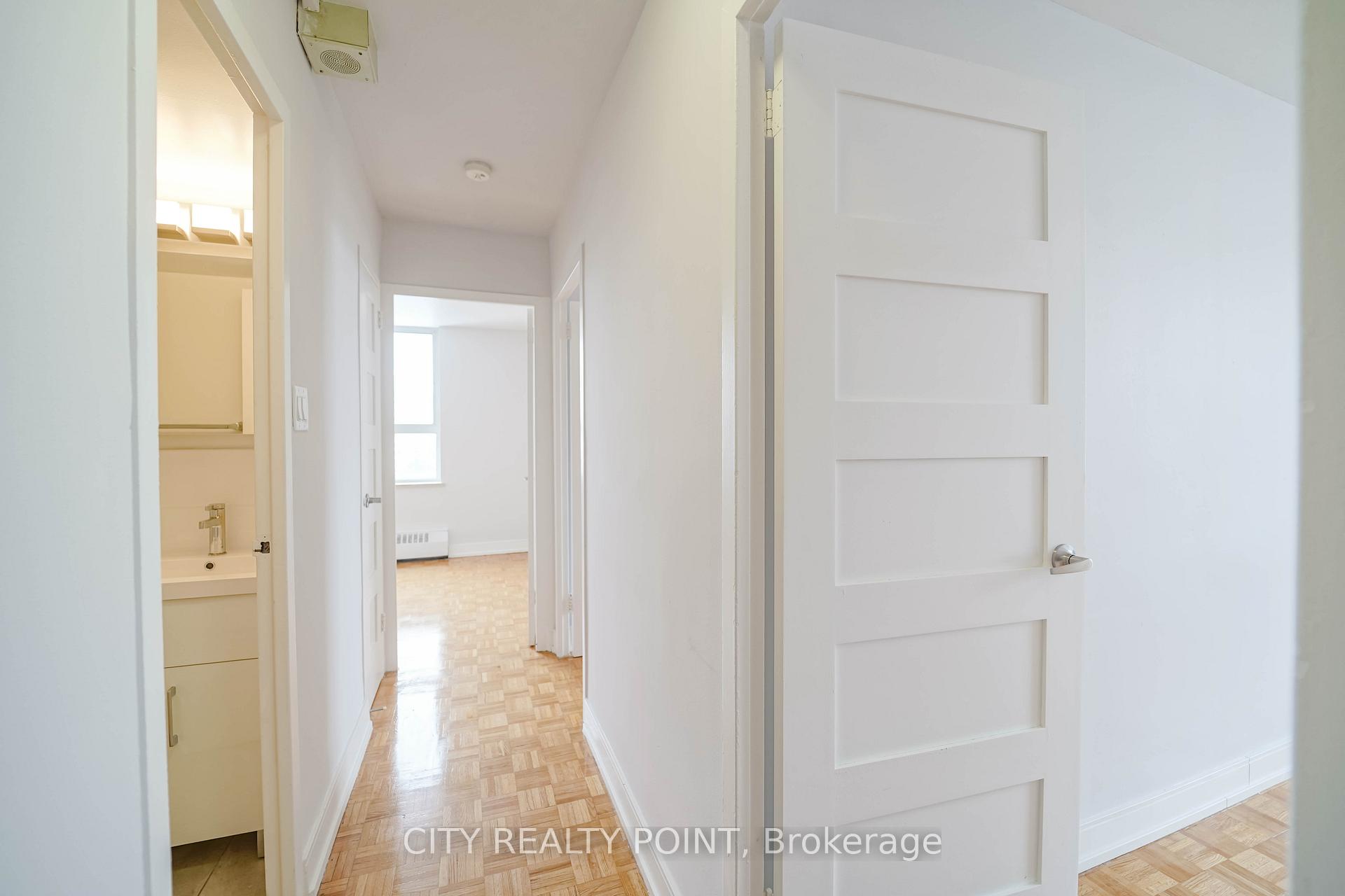 Photo 5 of Unit 310, 6200 Bathurst Street, North York, Westminster-Branson — HOMEH