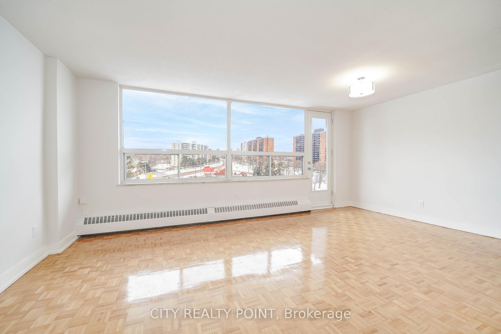 Photo 6 of Unit 310, 6200 Bathurst Street, North York, Westminster-Branson — HOMEH