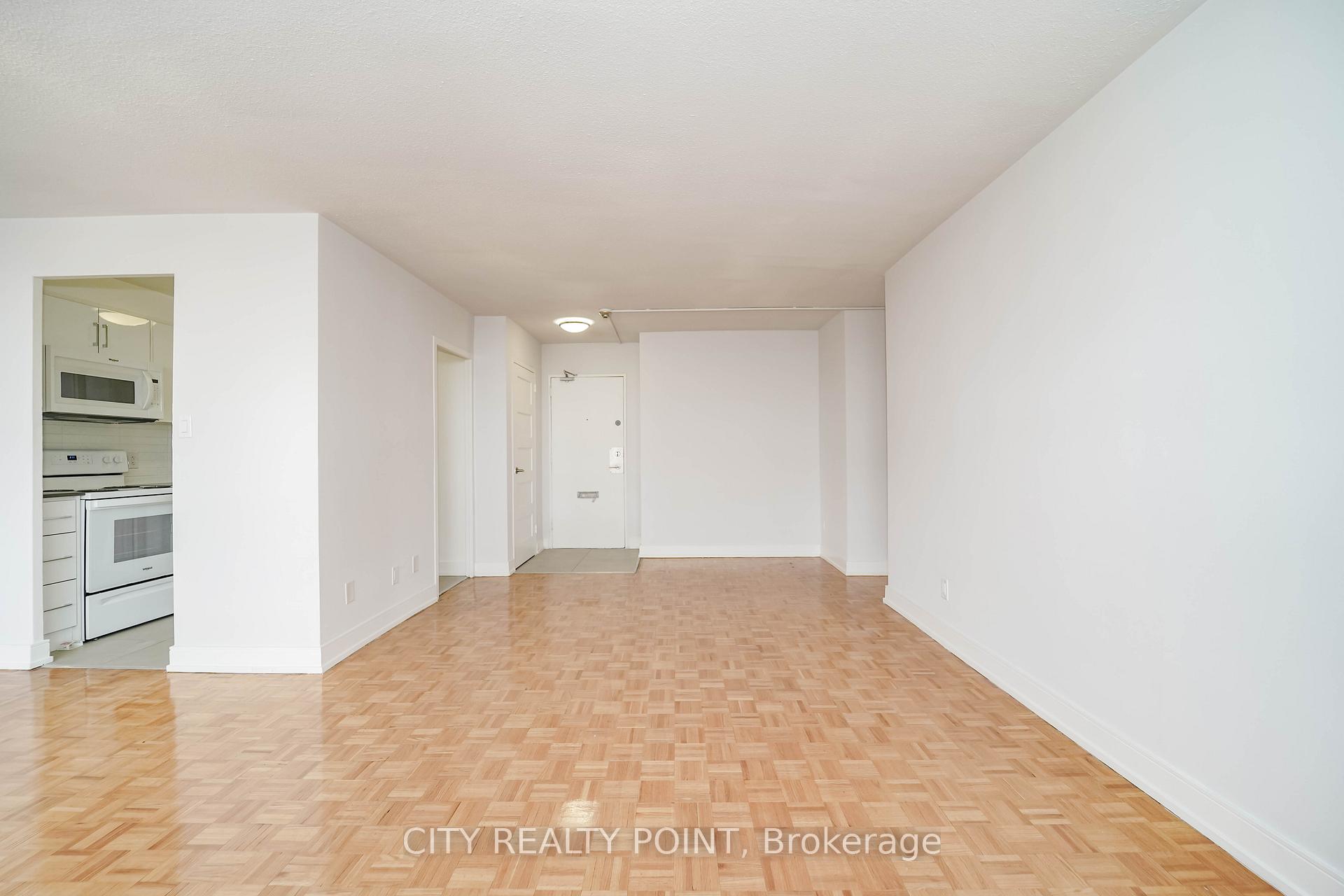 Photo 11 of Unit 310, 6200 Bathurst Street, North York, Westminster-Branson — HOMEH
