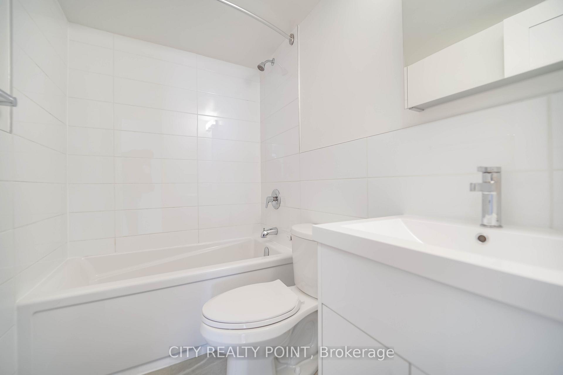 Photo 22 of Unit 310, 6200 Bathurst Street, North York, Westminster-Branson — HOMEH
