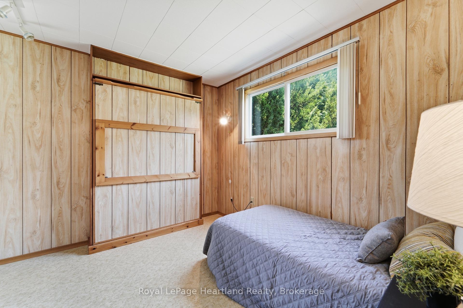 Photo 20 of 128 Britannia Road W, Goderich, Goderich (Town) — HOMEH