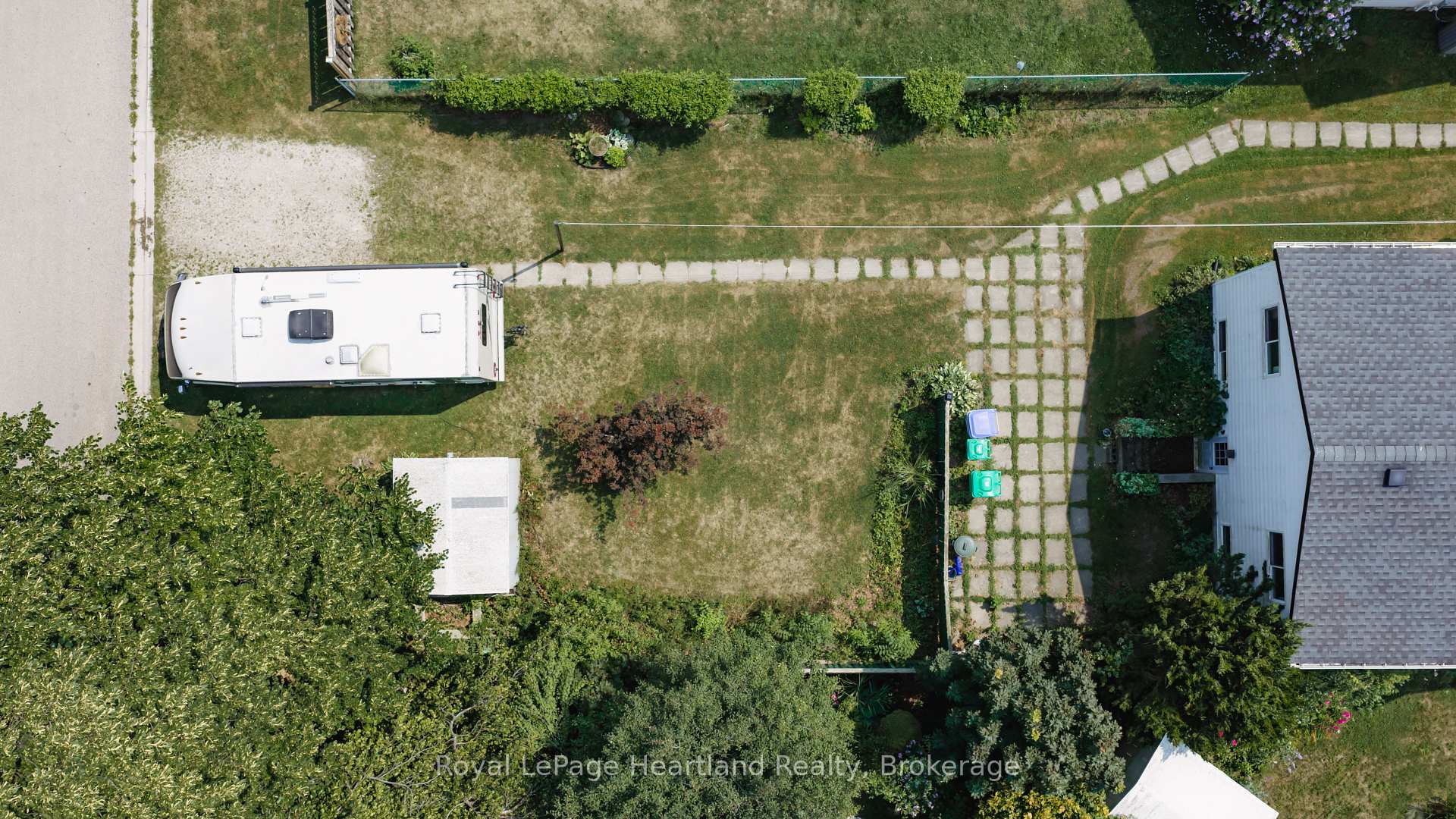 Photo 30 of 128 Britannia Road W, Goderich, Goderich (Town) — HOMEH