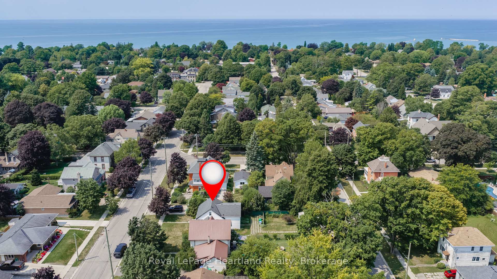 Photo 36 of 128 Britannia Road W, Goderich, Goderich (Town) — HOMEH