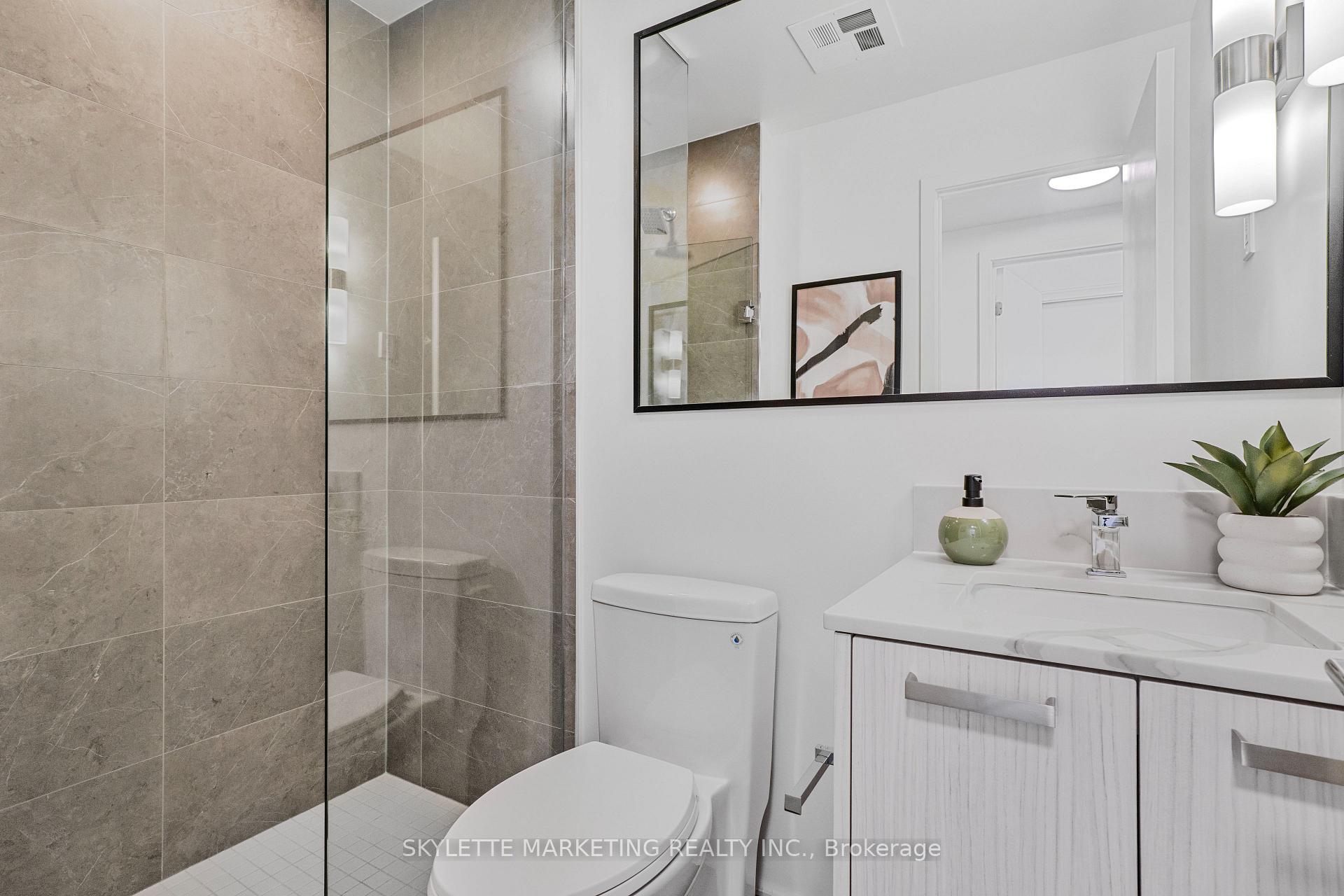 Photo 11 of Unit 13, 75 Curlew Drive, North York, Parkwoods-Donalda — HOMEH