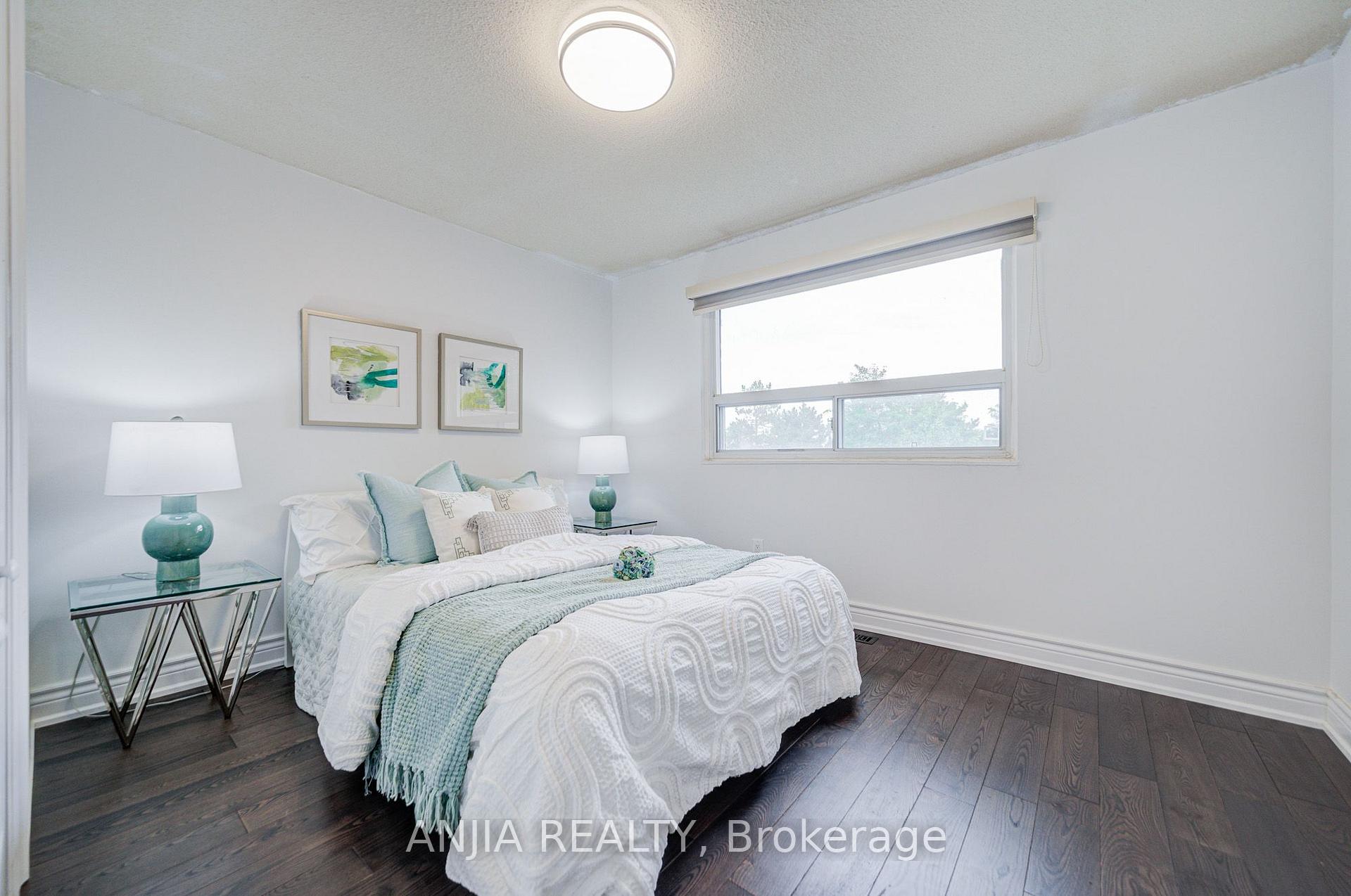 Photo 73 of 369 Mullen Drive, Vaughan, Brownridge — HOMEH