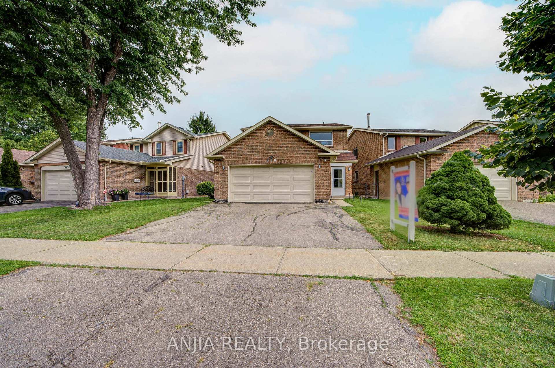 Photo 93 of 369 Mullen Drive, Vaughan, Brownridge — HOMEH