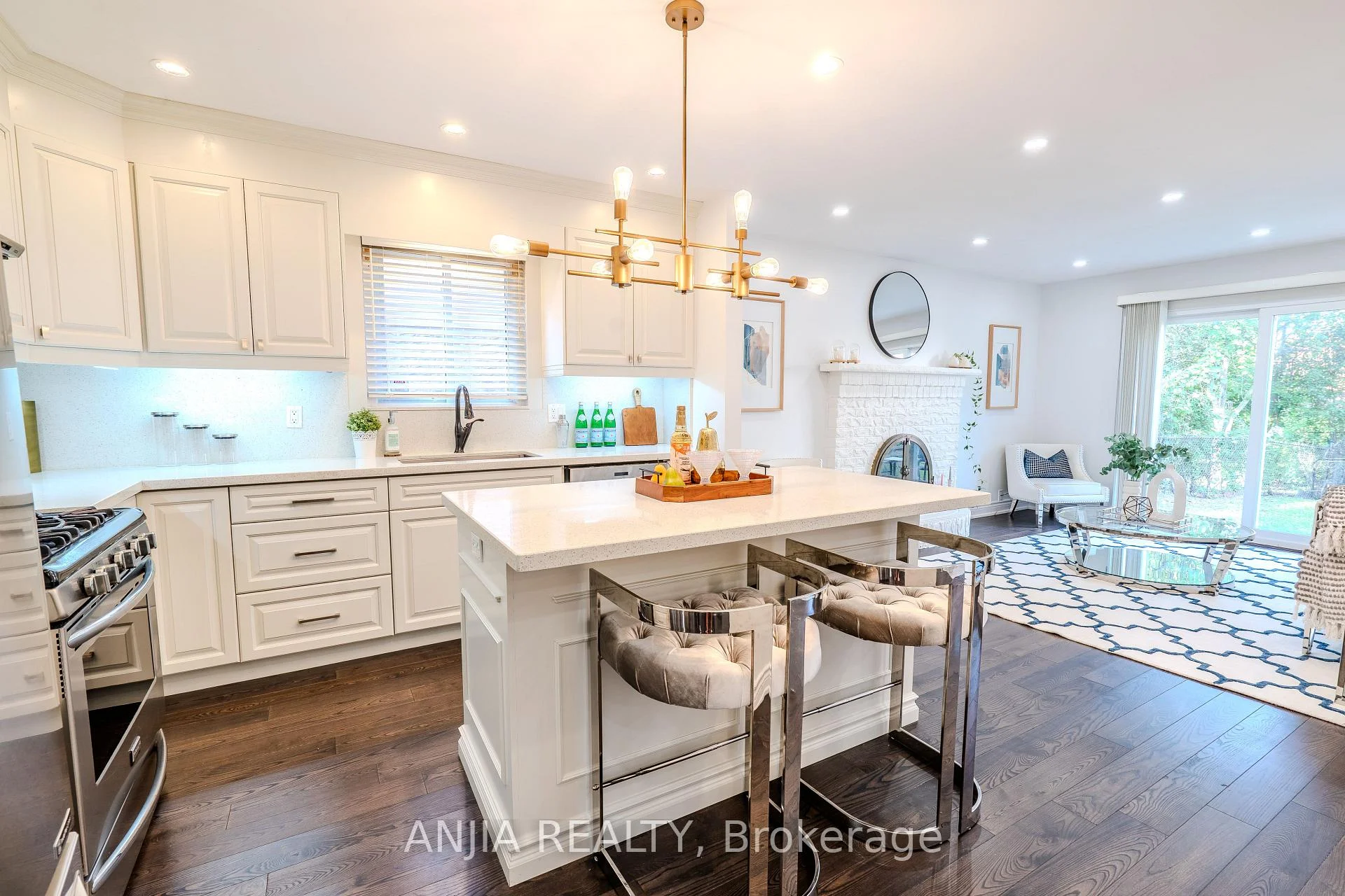 Photo 25 of 369 Mullen Drive, Vaughan, Brownridge — HOMEH