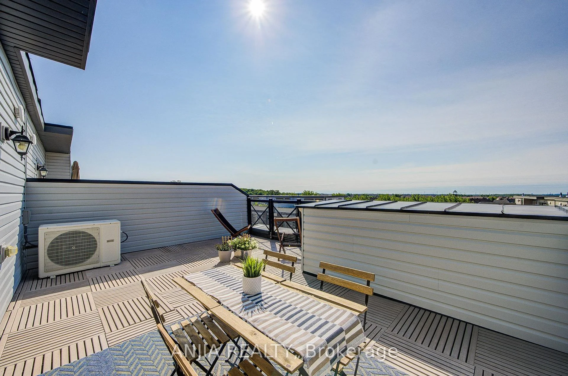 Photo 67 of 369 Mullen Drive, Vaughan, Brownridge — HOMEH